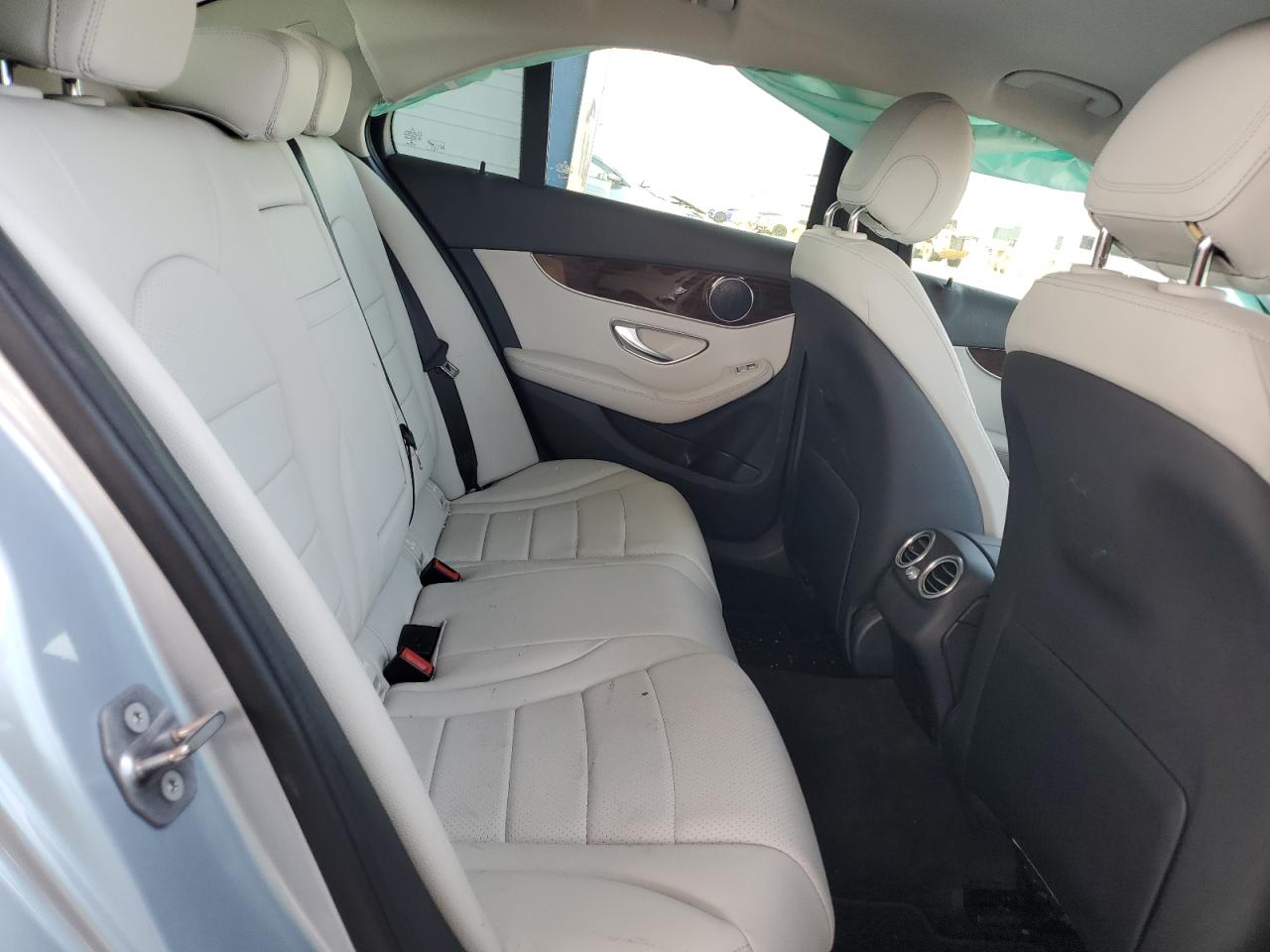 2017 Mercedes-Benz C 300 VIN: 55SWF4JB4HU185634 Lot: 65089684