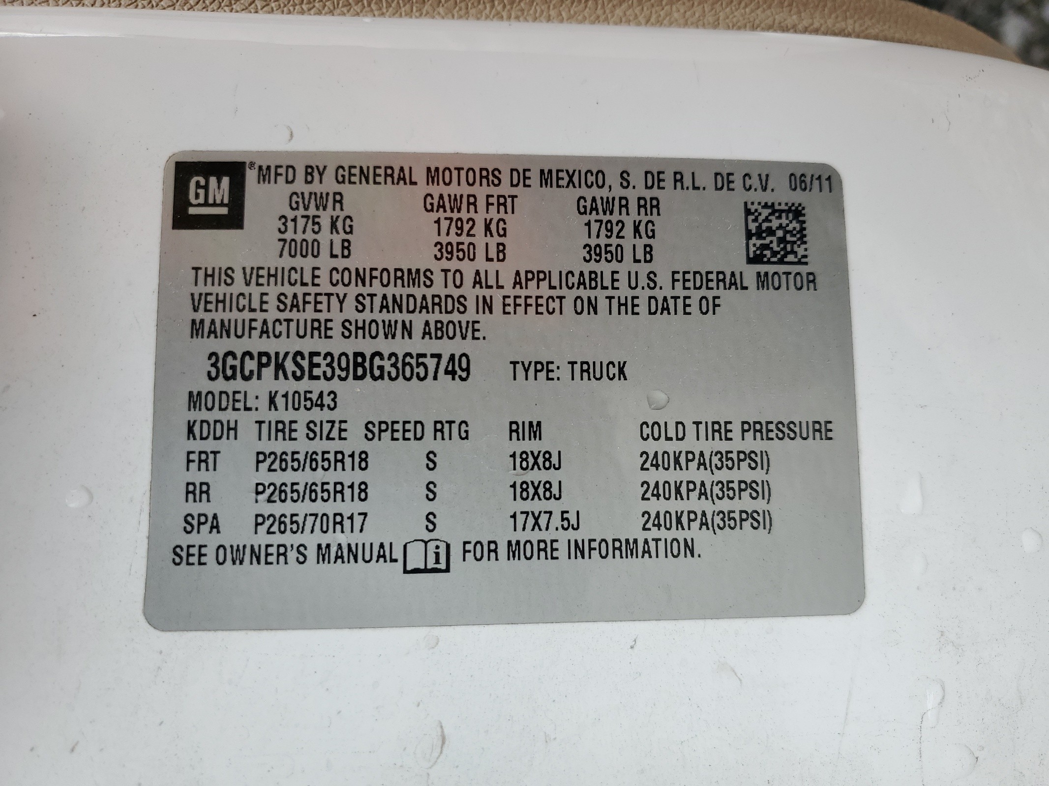 3GCPKSE39BG365749 2011 Chevrolet Silverado K1500 Lt