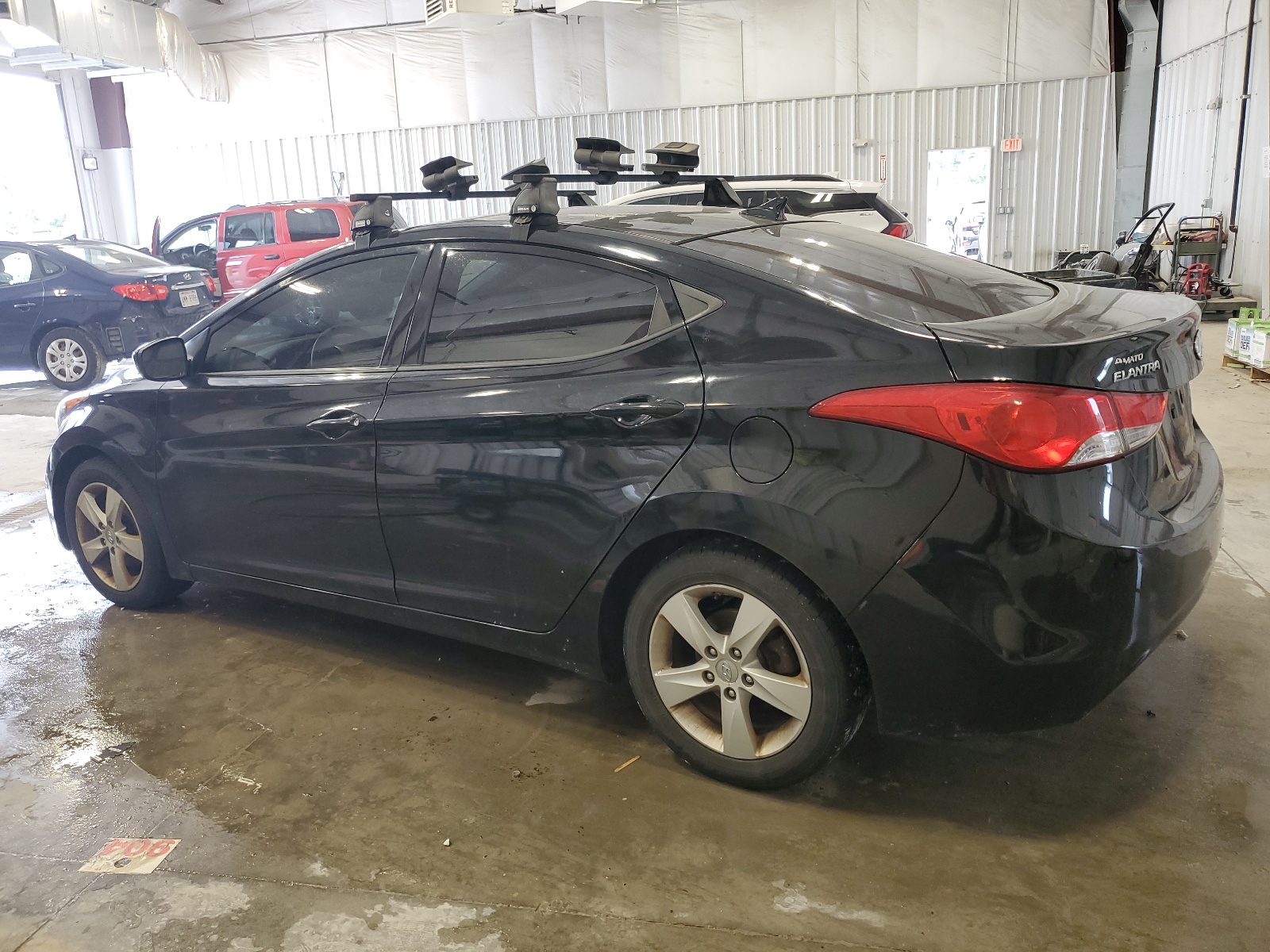 2013 Hyundai Elantra Gls vin: KMHDH4AE4DU895028