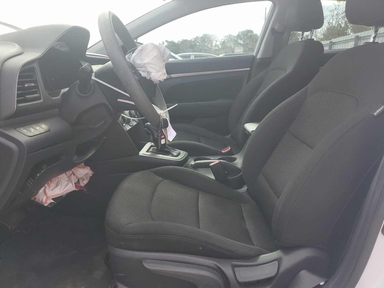 5NPD84LF1KH449632 2019 Hyundai Elantra Sel