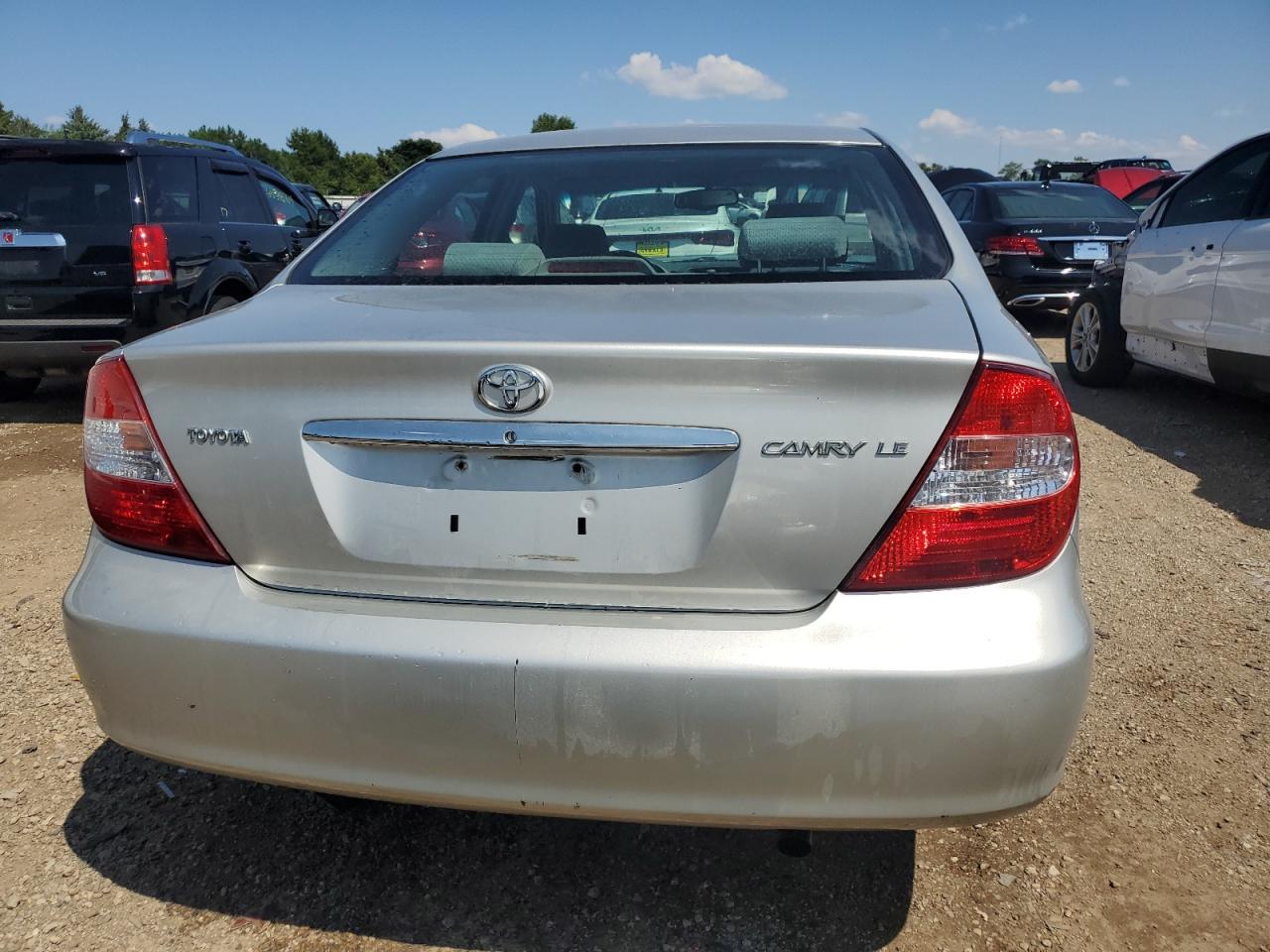 2004 Toyota Camry Le VIN: 4T1BE32K04U936835 Lot: 63620654