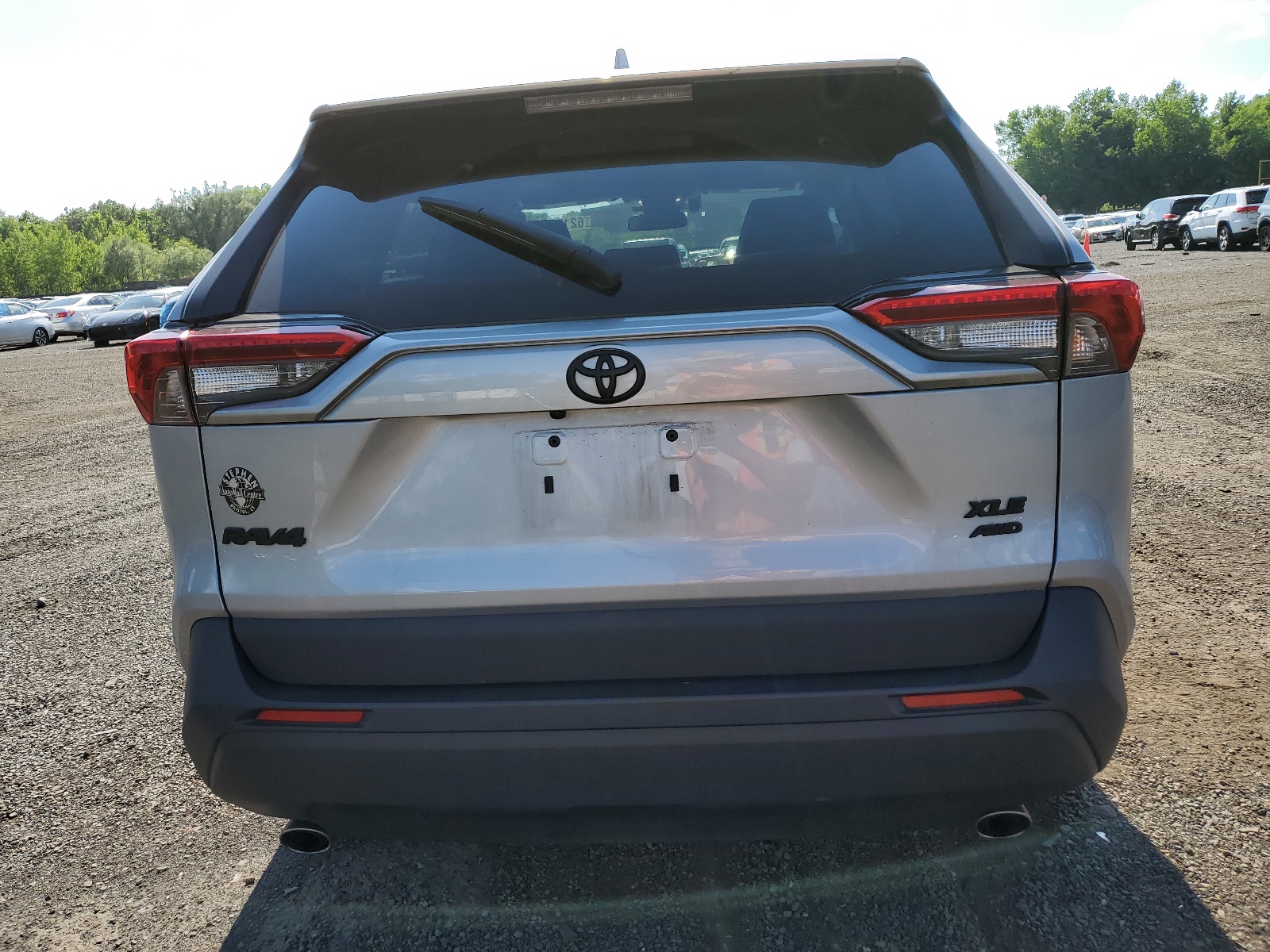 2T3A1RFV2NW312137 2022 Toyota Rav4 Xle Premium