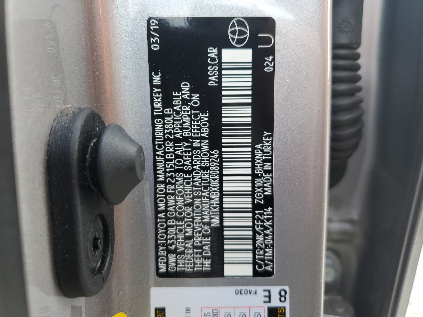 NMTKHMBX0KR089246 2019 Toyota C-Hr Xle