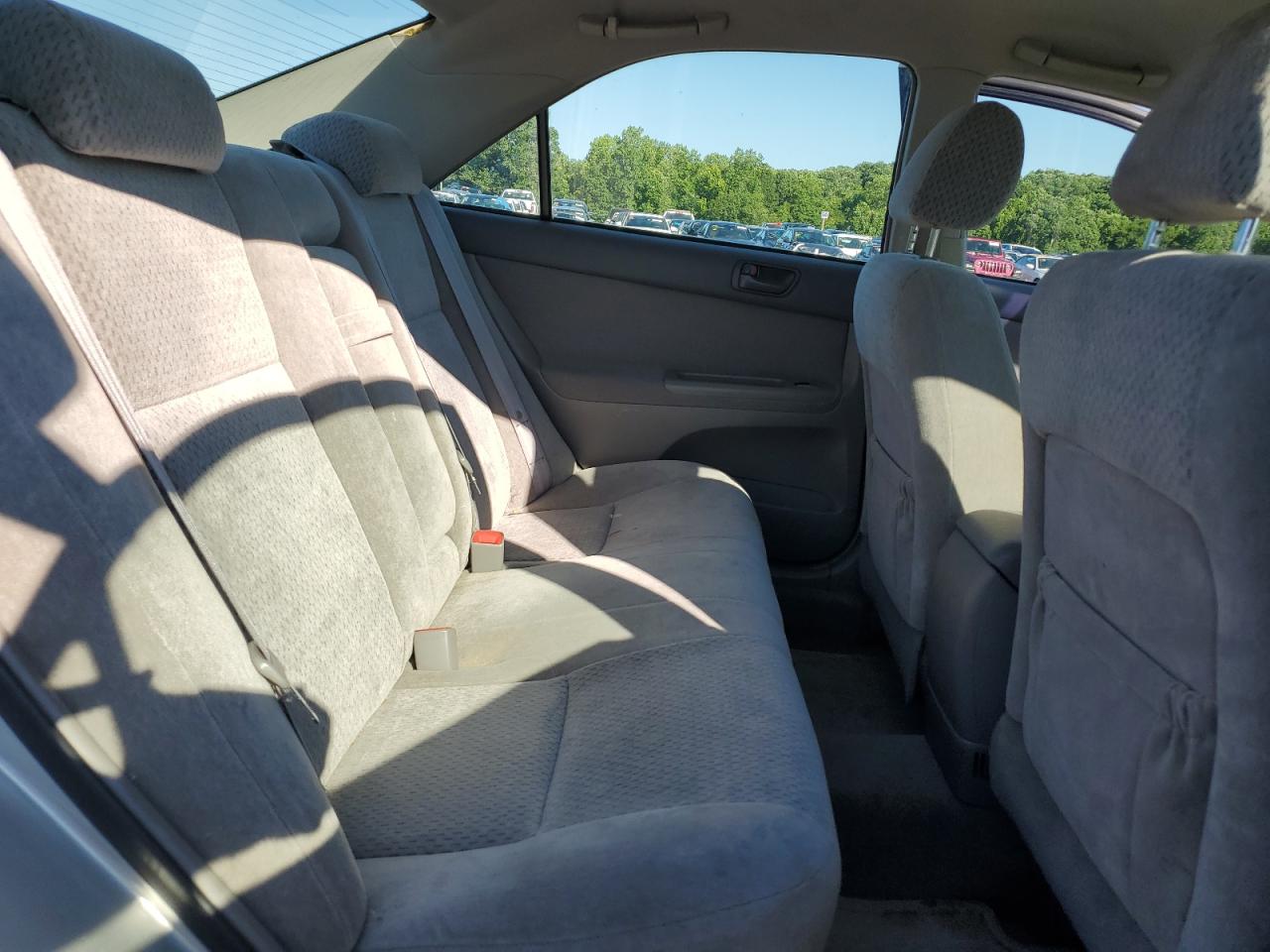 2004 Toyota Camry Le VIN: 4T1BE32K64U824282 Lot: 61377804