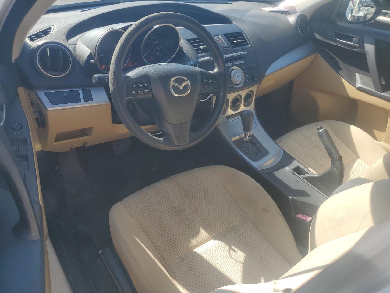 2011 Mazda 3 I VIN: JM1BL1VG5B1361121 Lot: 61473354