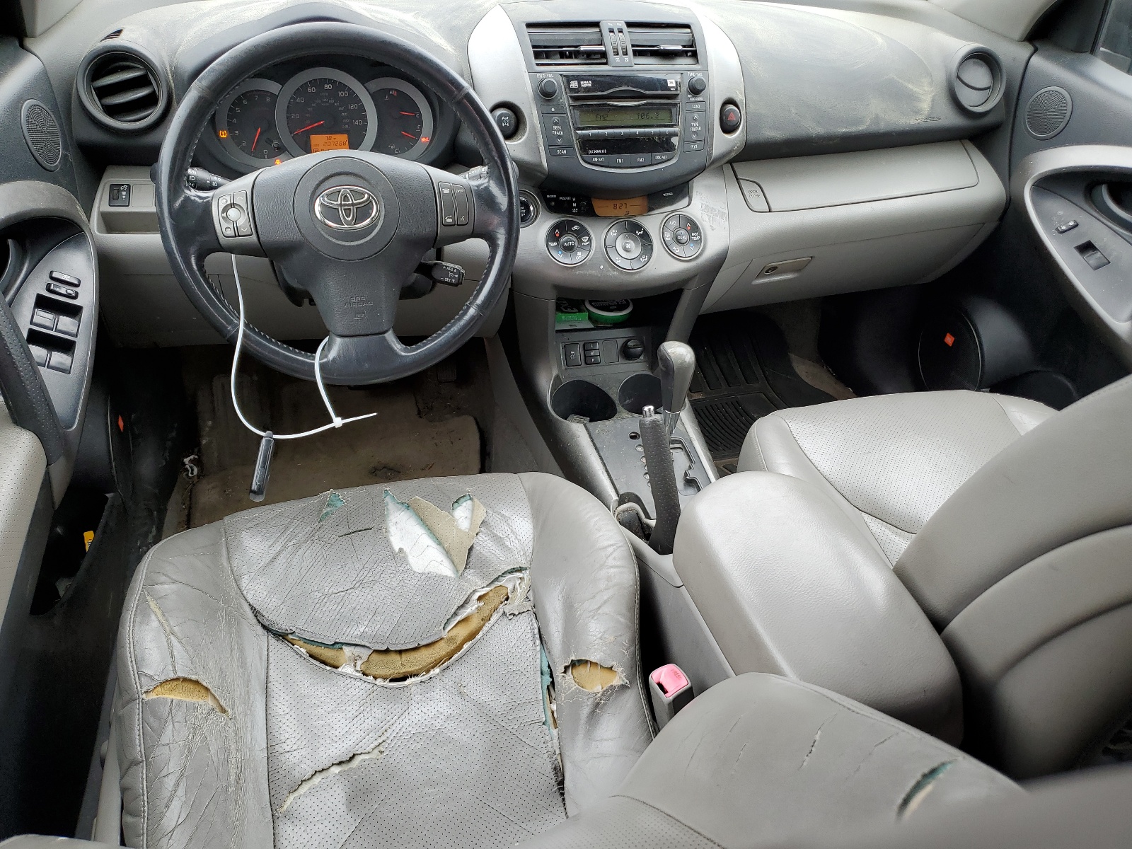 JTMDK4DV9B5103349 2011 Toyota Rav4 Limited