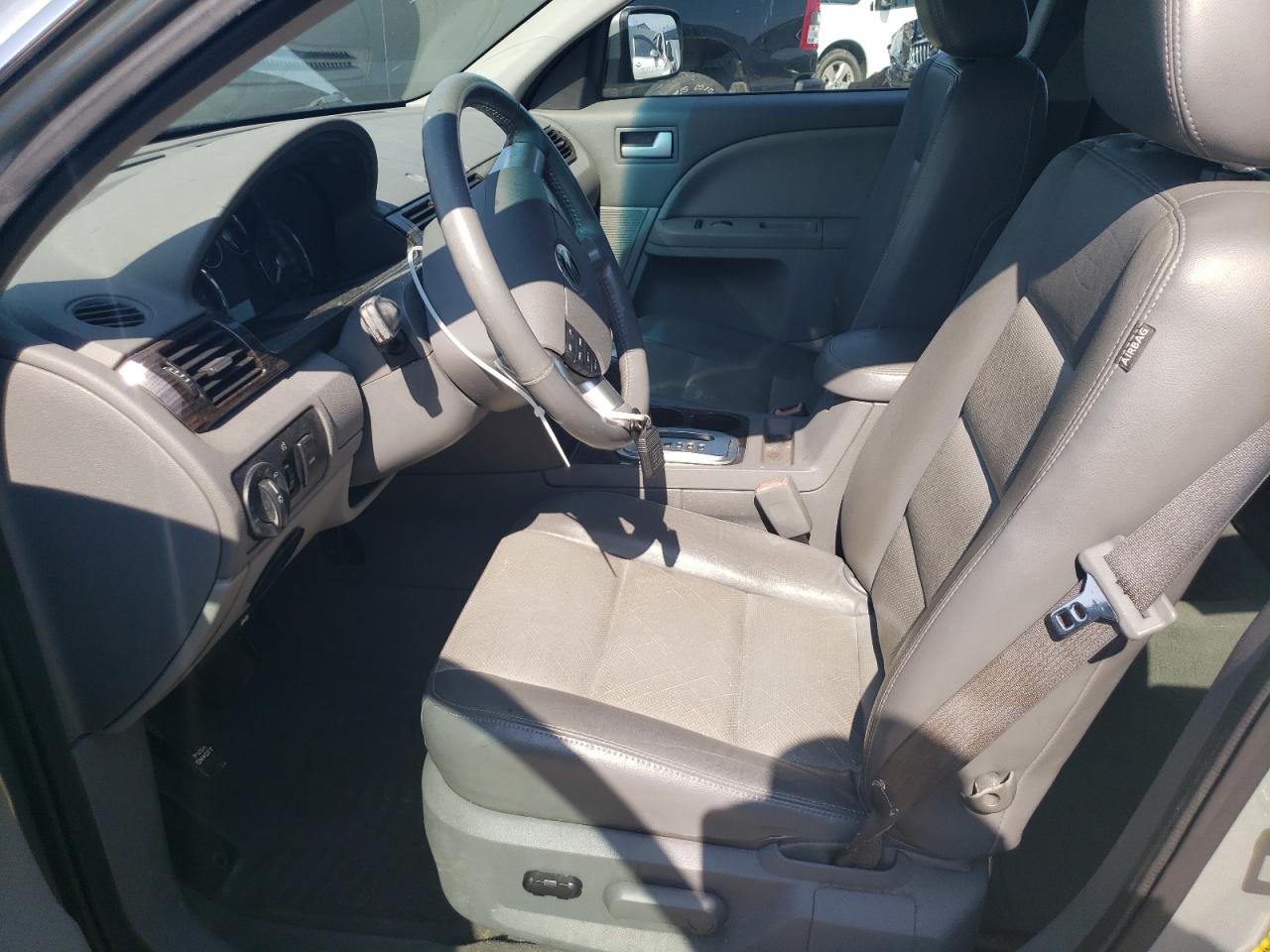 1MEHM40197G614844 2007 Mercury Montego Luxury