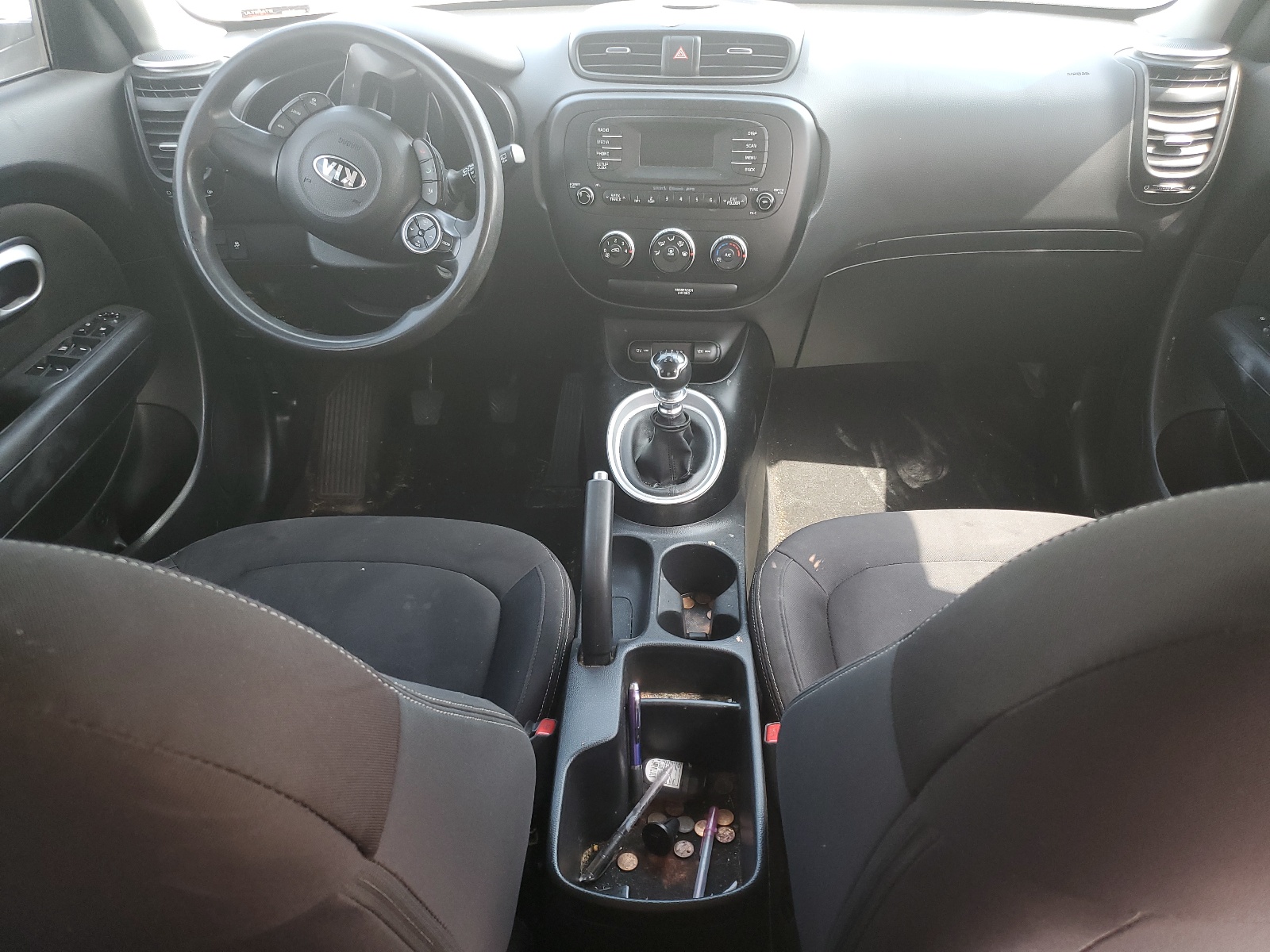 KNDJN2A25G7250465 2016 Kia Soul