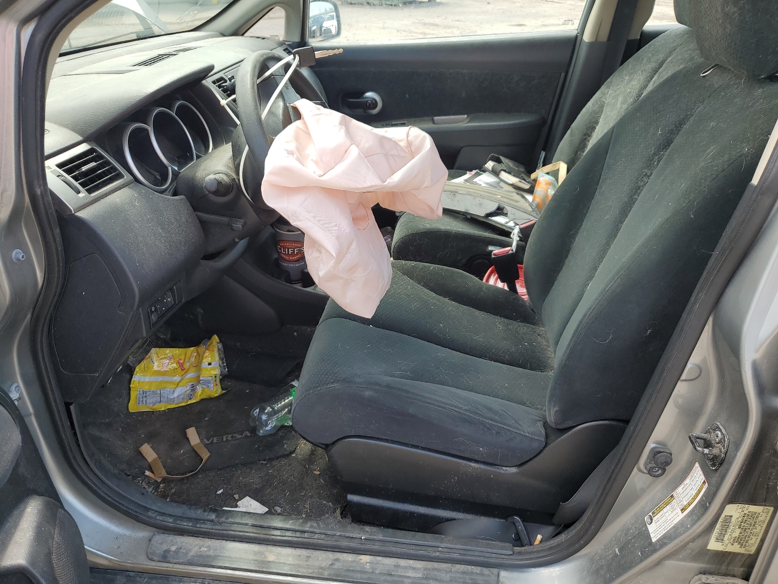 3N1BC1CP2BL456203 2011 Nissan Versa S