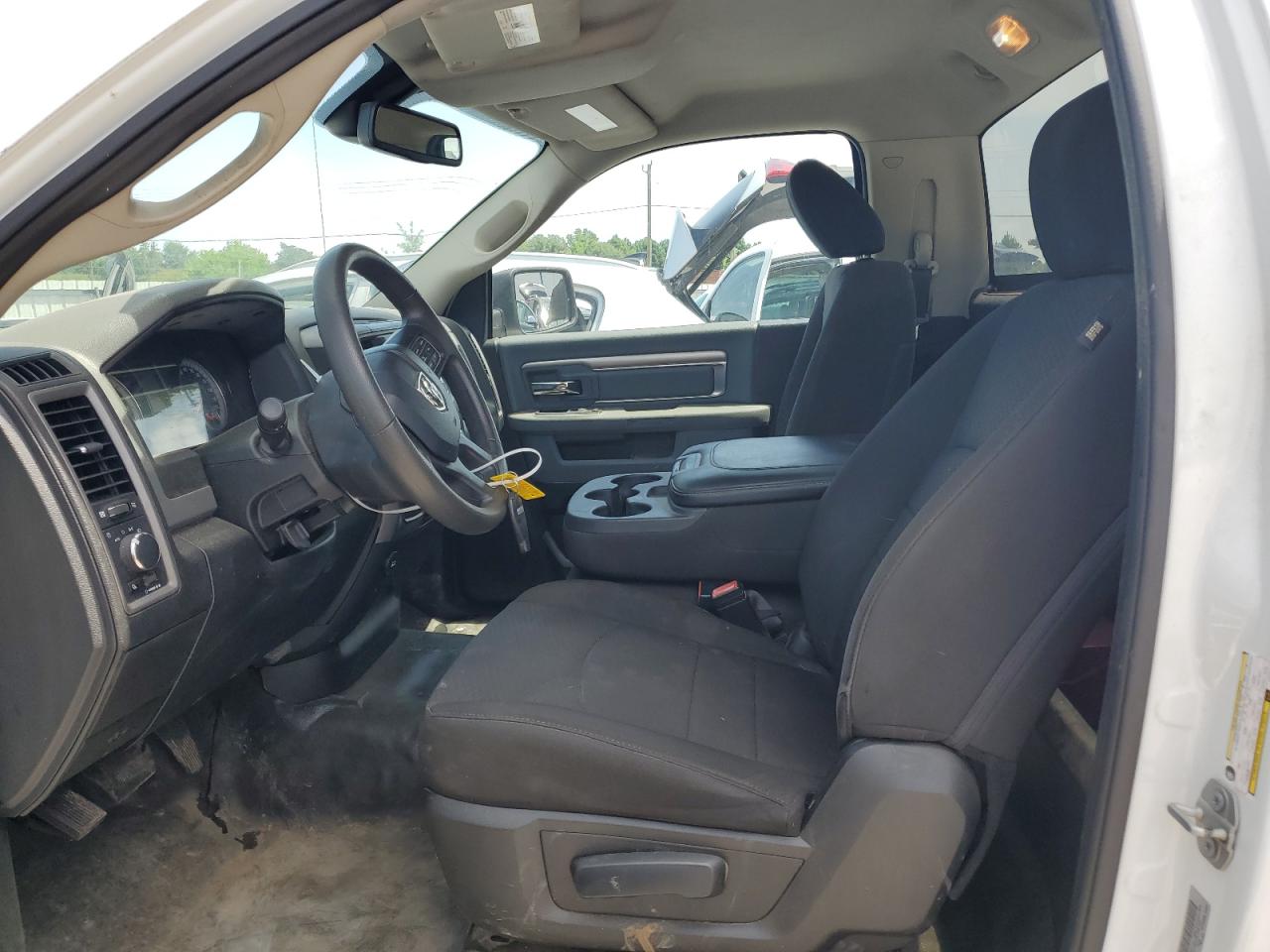 2020 Ram 1500 Classic Tradesman VIN: 3C6JR6DT2LG170465 Lot: 64187884