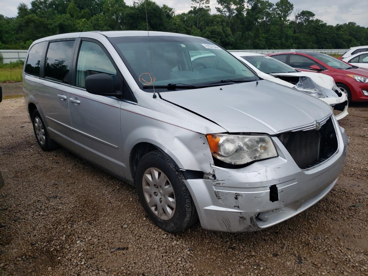 2009 Chrysler Town & Country Lx VIN: 2A8HR44E49R577535 Lot: 61031344