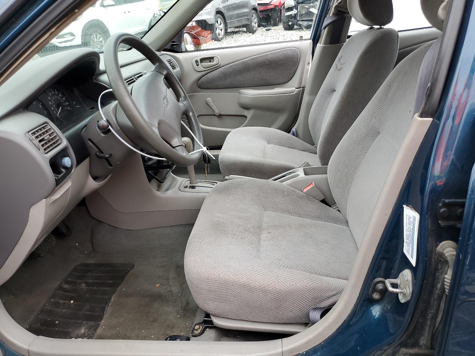 1Y1SK52862Z423310 2002 Chevrolet Geo Prizm Base