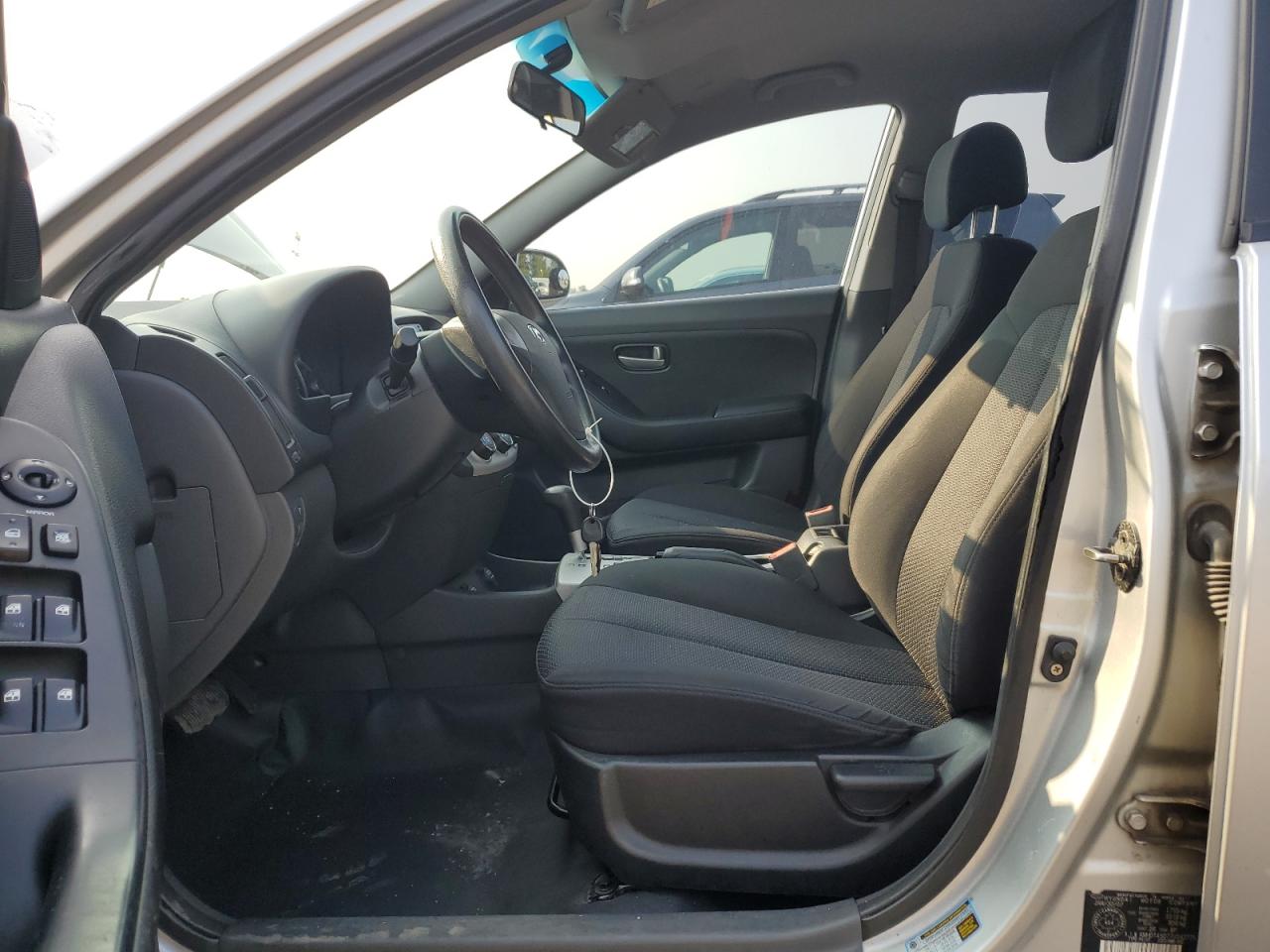 2007 Hyundai Elantra Gl VIN: KMHDT45D77U142775 Lot: 63292444