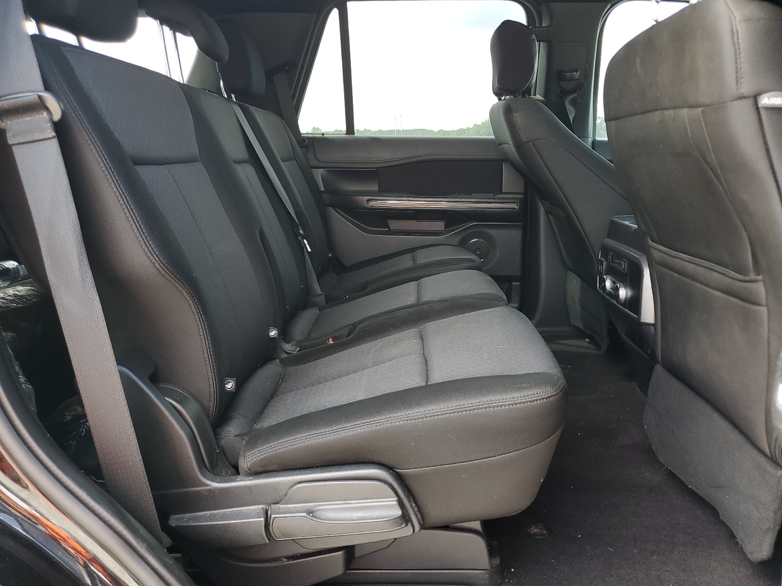 1FMJU1HT2KEA10284 2019 Ford Expedition Xlt