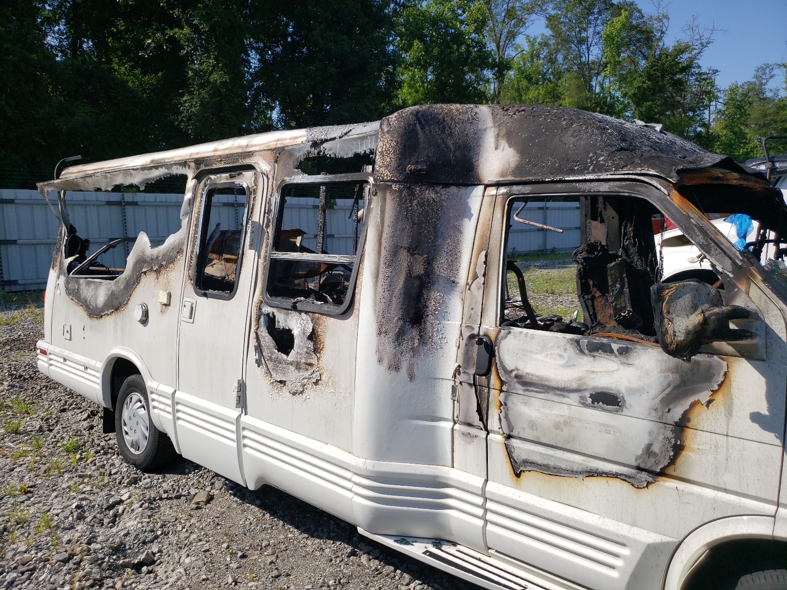 WV3AH8704WH114883 1998 Volkswagen Eurovan