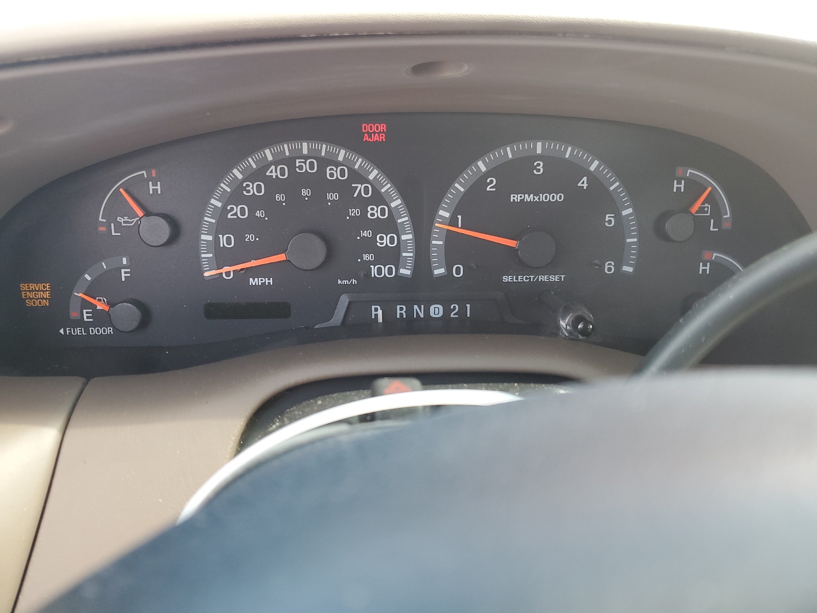 1FTRF17W9XNC04119 1999 Ford F150