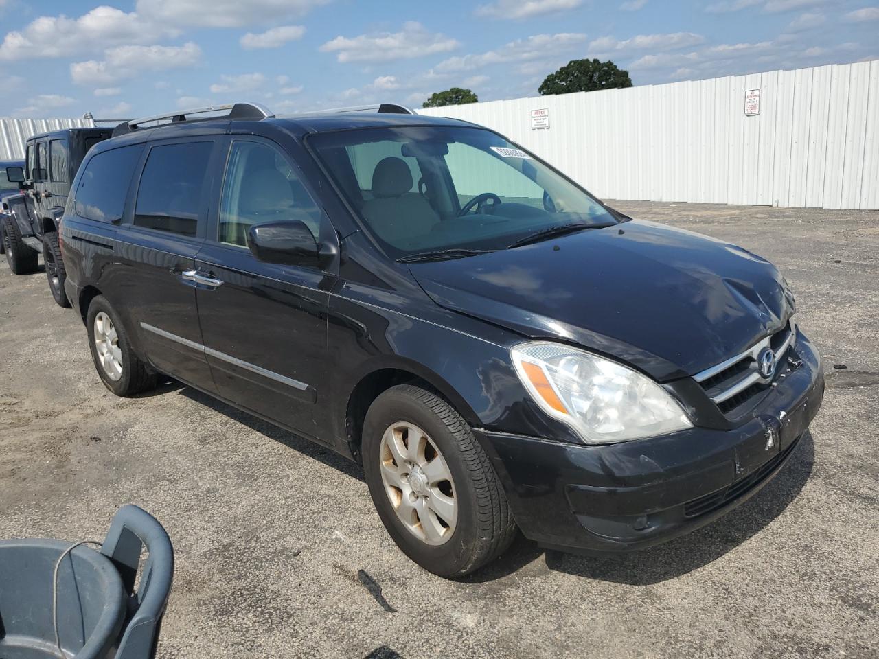 2007 Hyundai Entourage Gls VIN: KNDMC233176024647 Lot: 62865924