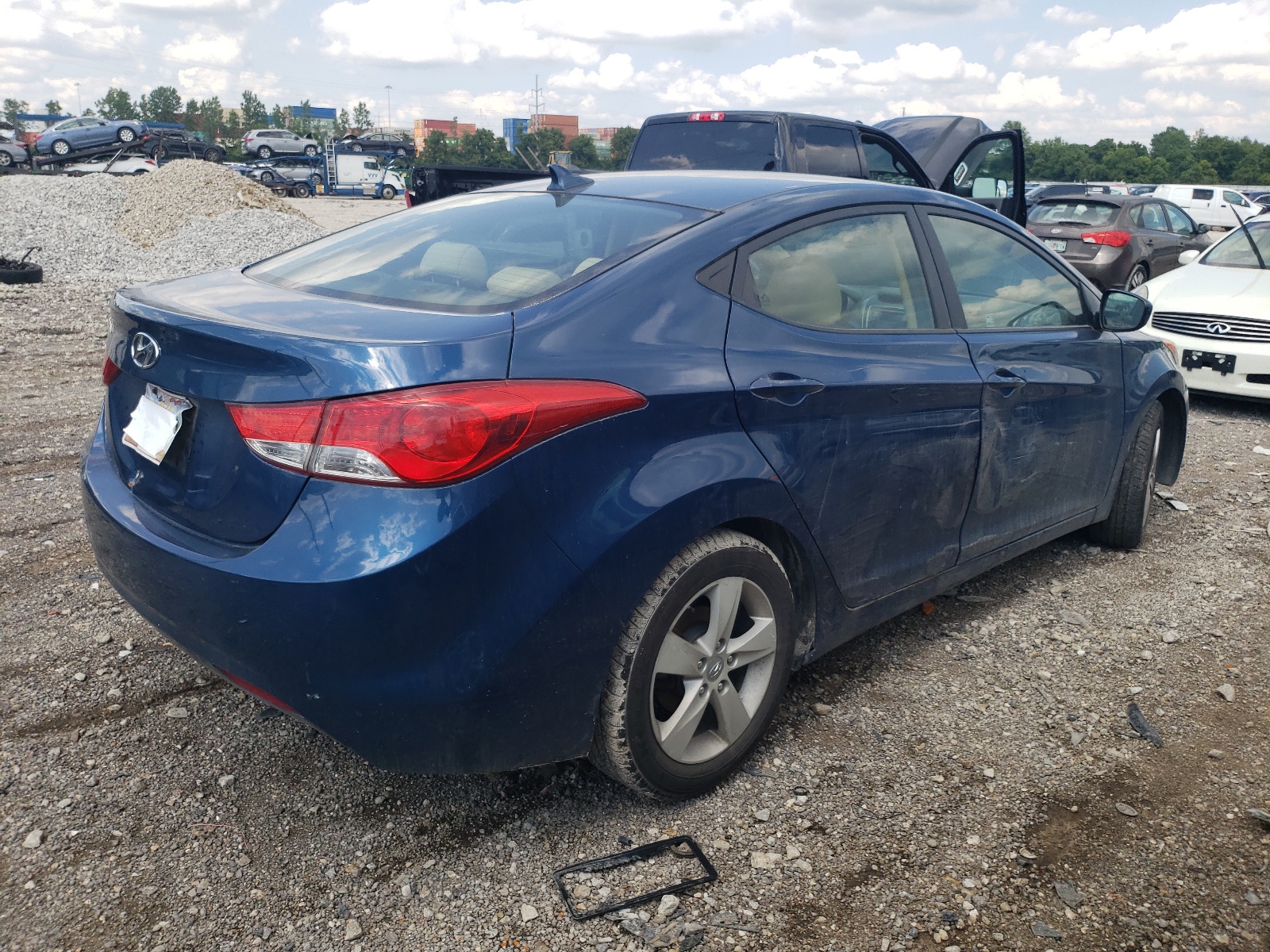 KMHDH4AE3DU945014 2013 Hyundai Elantra Gls