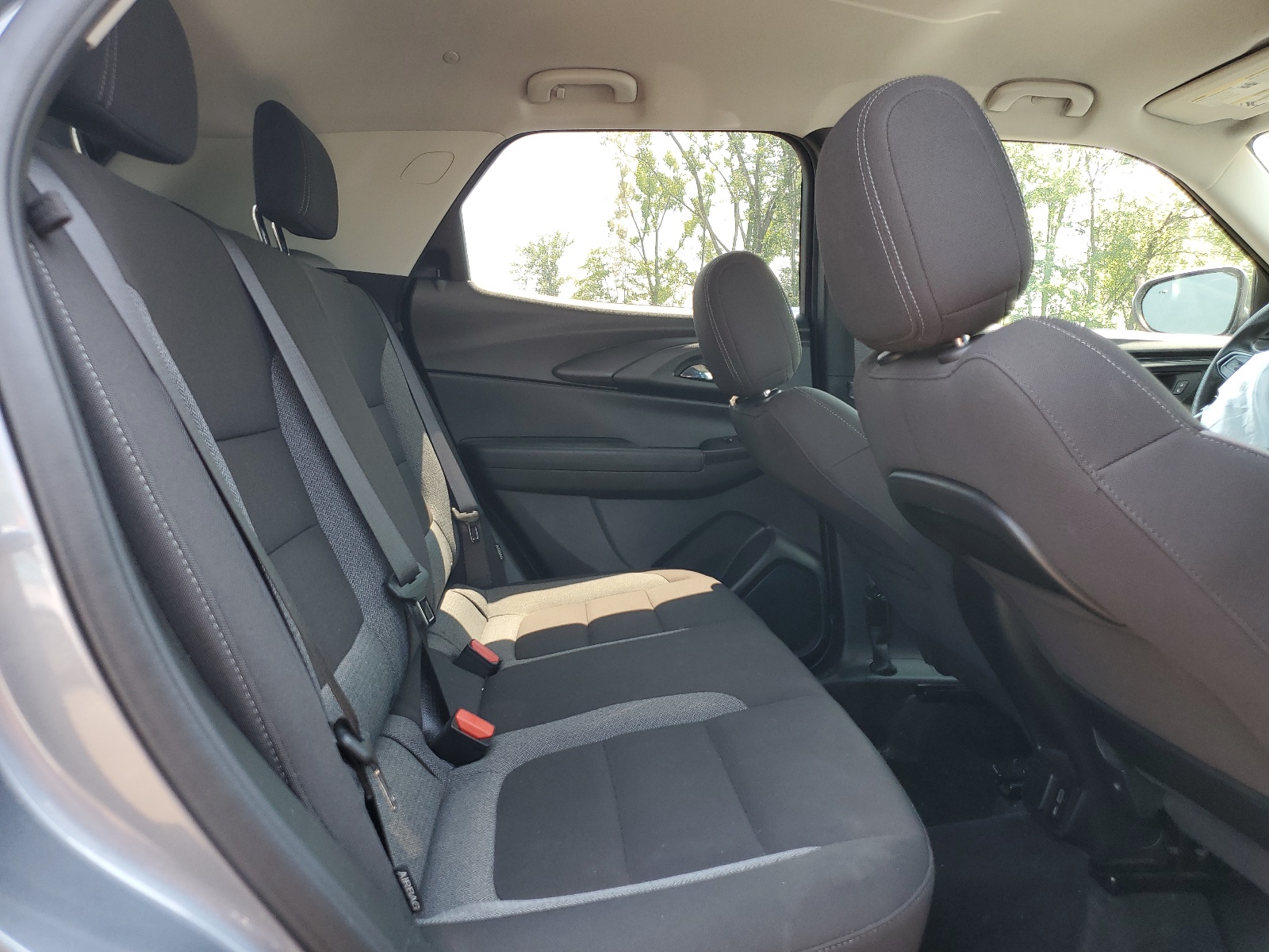 KL79MRSLXMB121424 2021 Chevrolet Trailblazer Lt