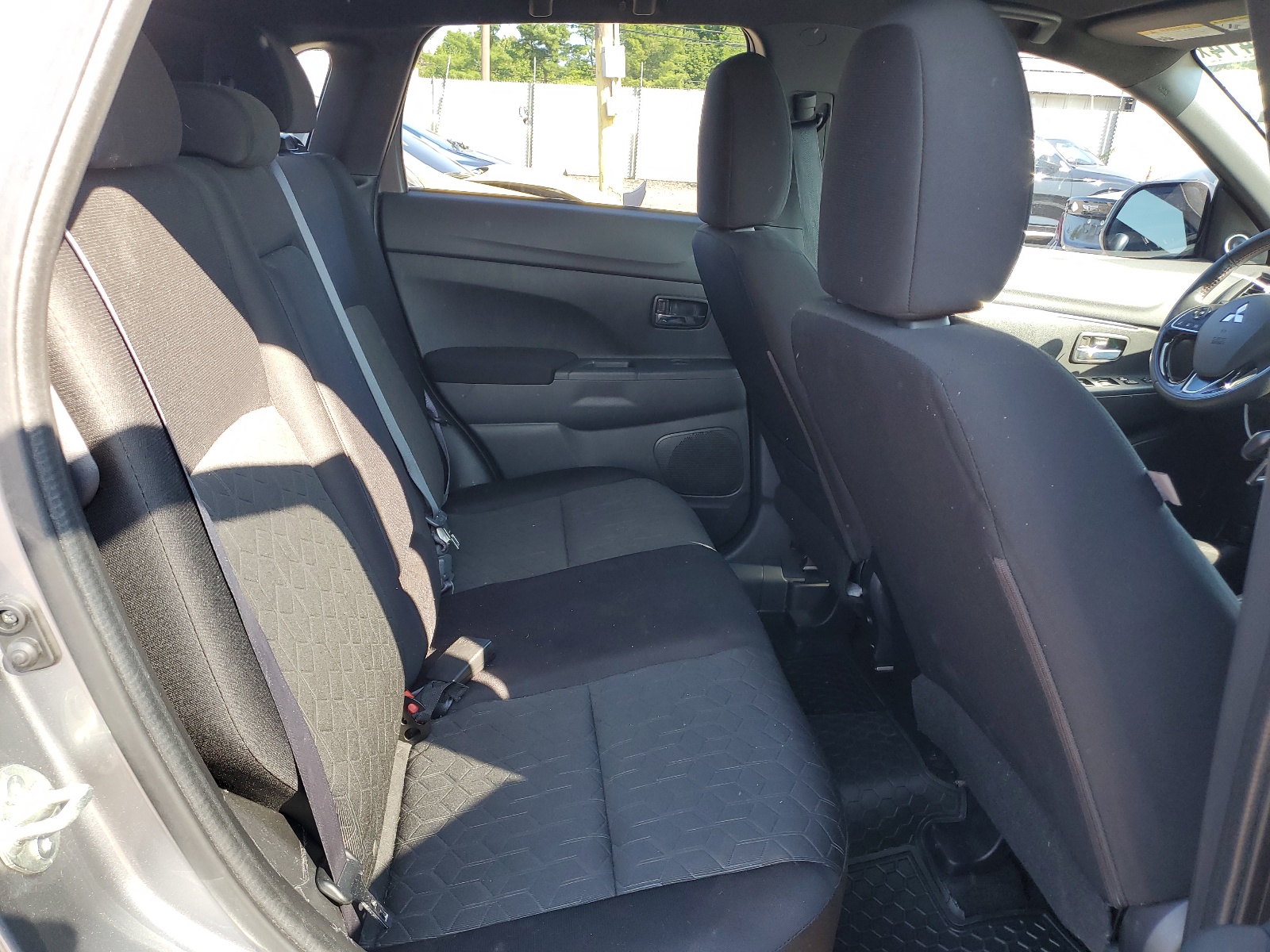 JA4AR3AU5LU019681 2020 Mitsubishi Outlander Sport Es