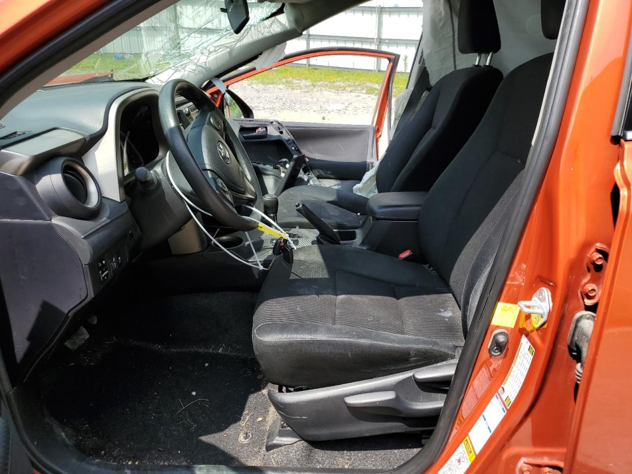 2015 Toyota Rav4 Le VIN: 2T3BFREV3FW330901 Lot: 64722264