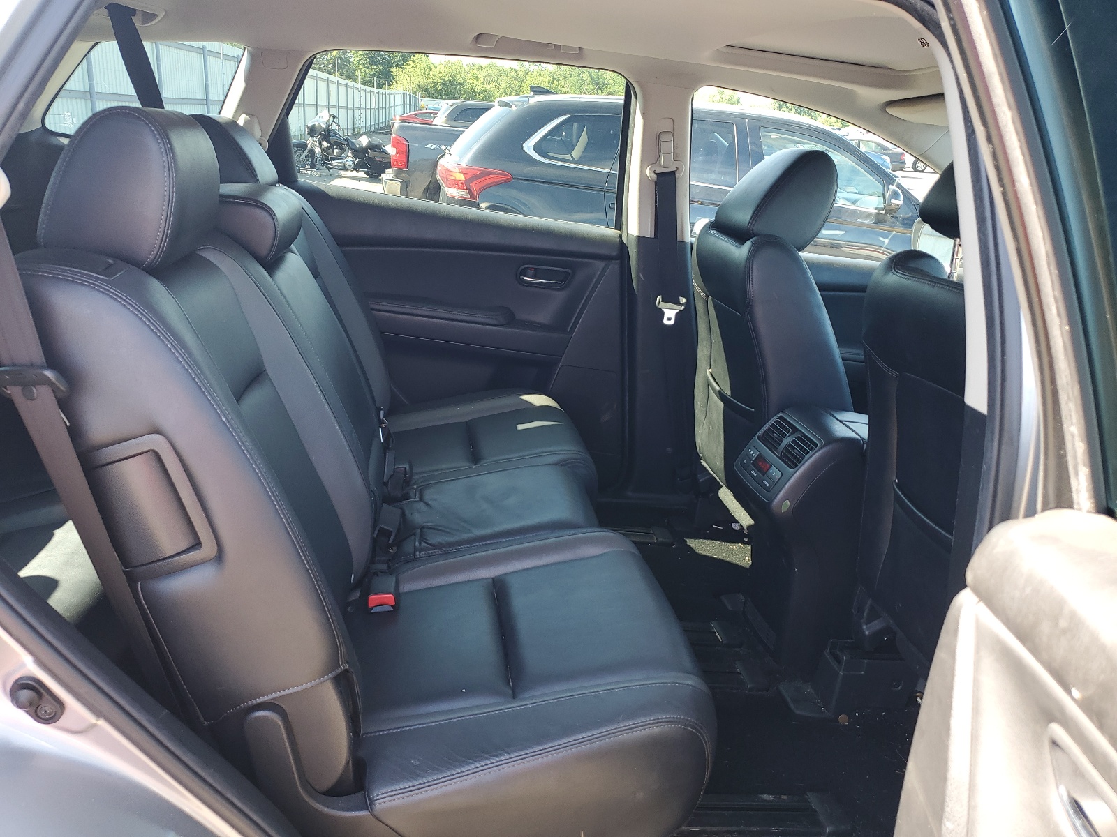 JM3TB3MV8A0226942 2010 Mazda Cx-9