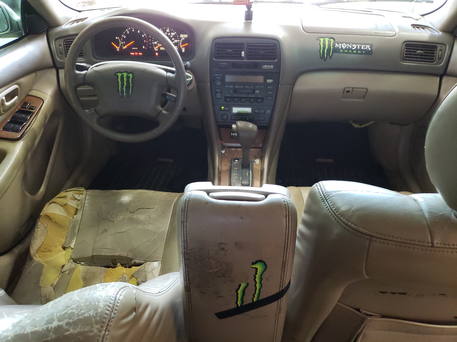 JT8BF28G8X0170894 1999 Lexus Es 300