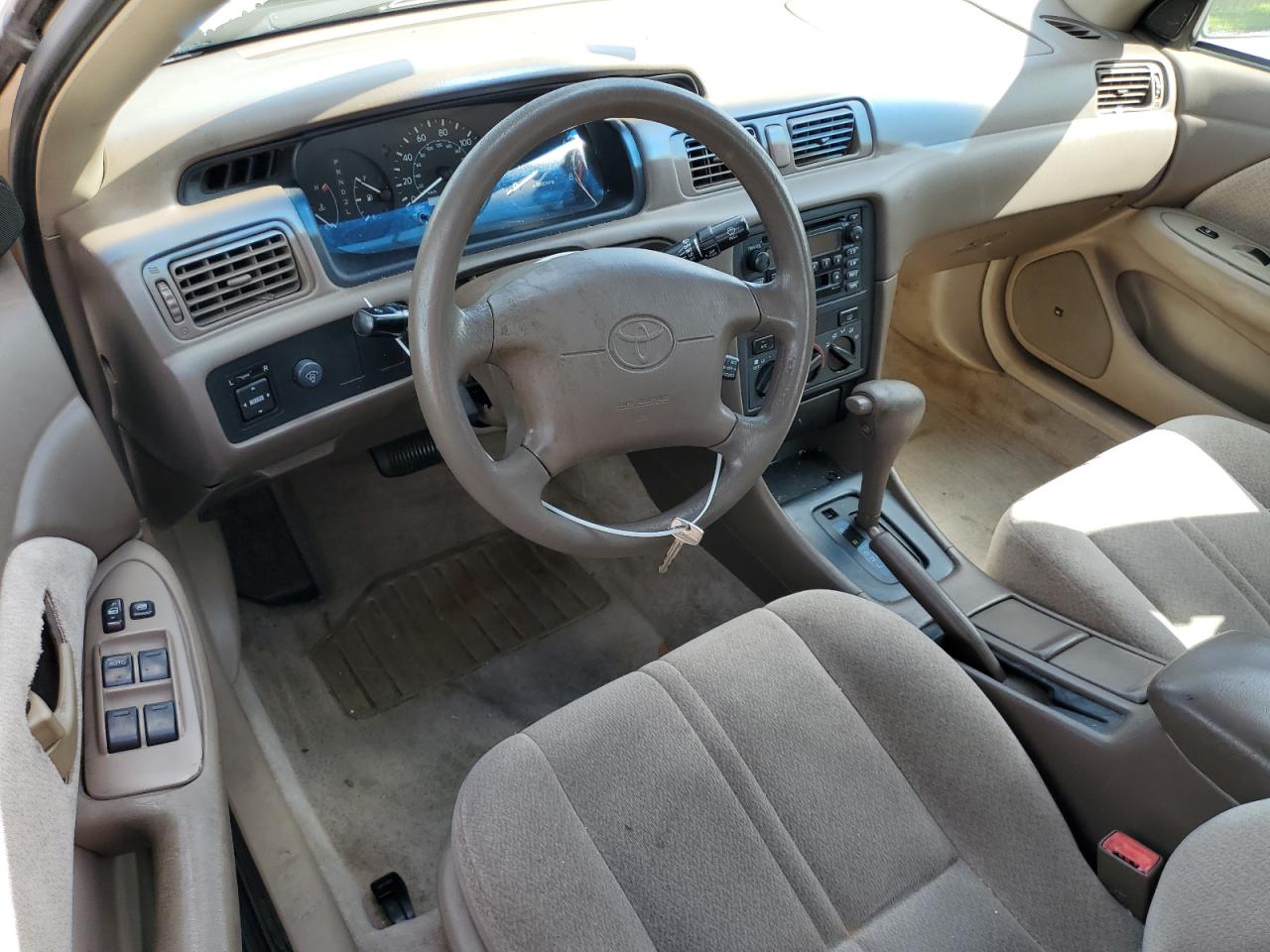 2000 Toyota Camry Ce VIN: 4T1BG22K8YU742063 Lot: 63006104