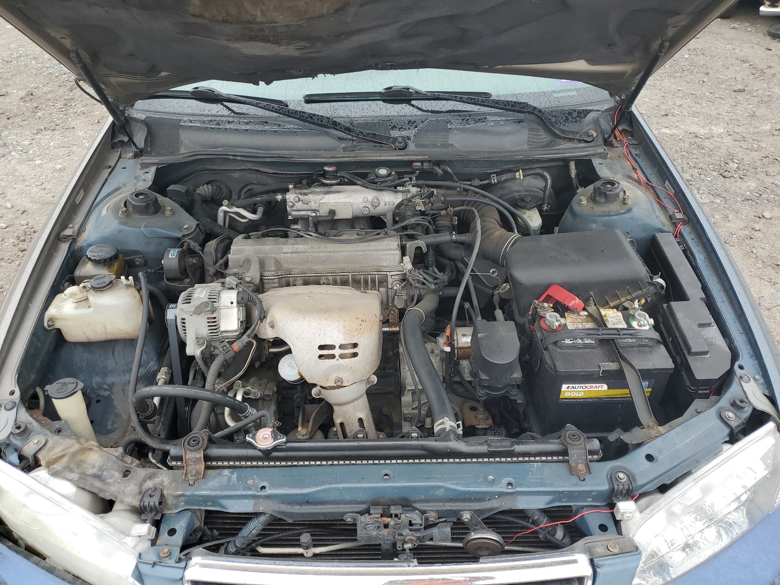 4T1BG22K5YU734972 2000 Toyota Camry Ce