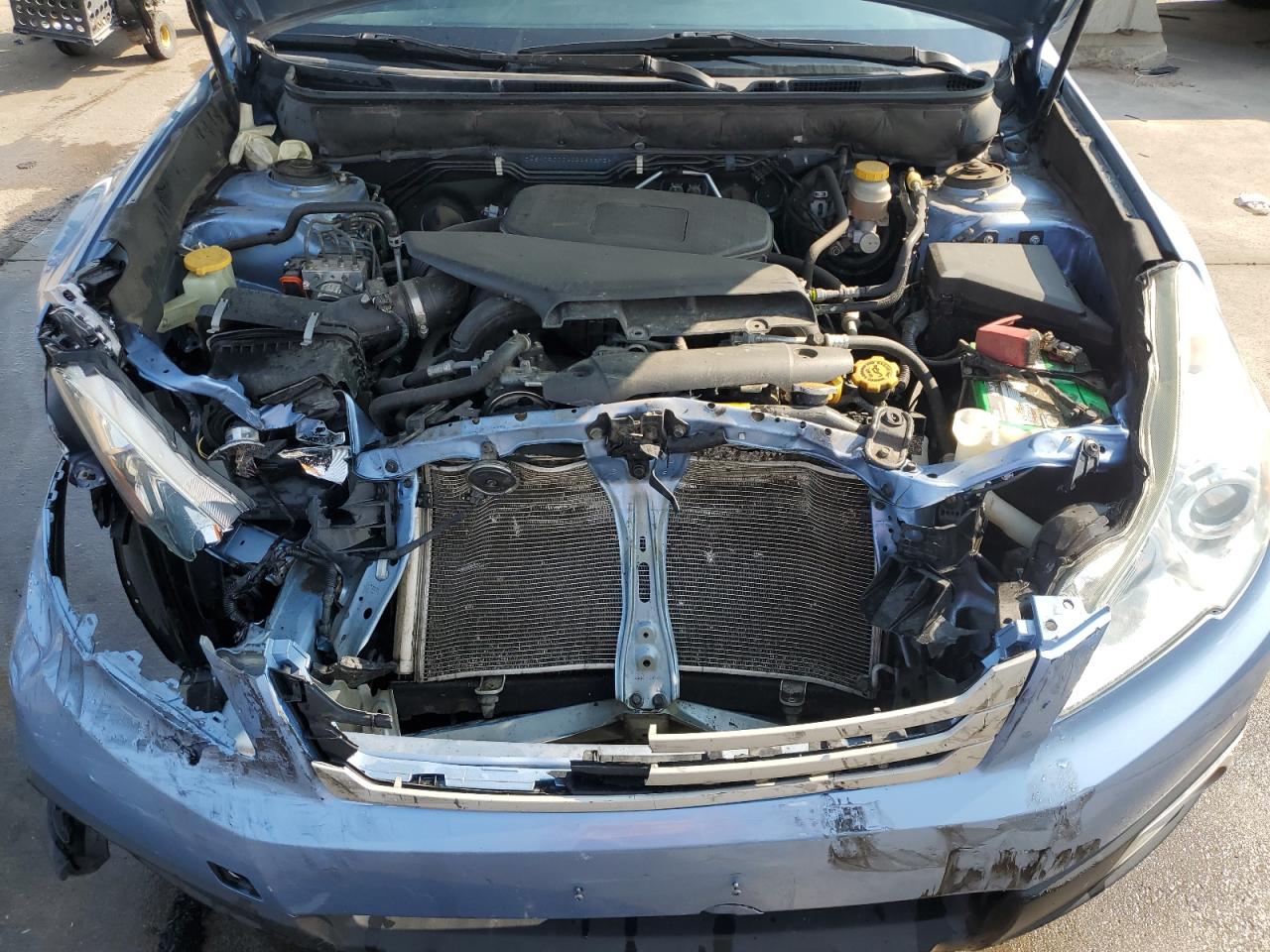 2012 Subaru Outback - Image 12