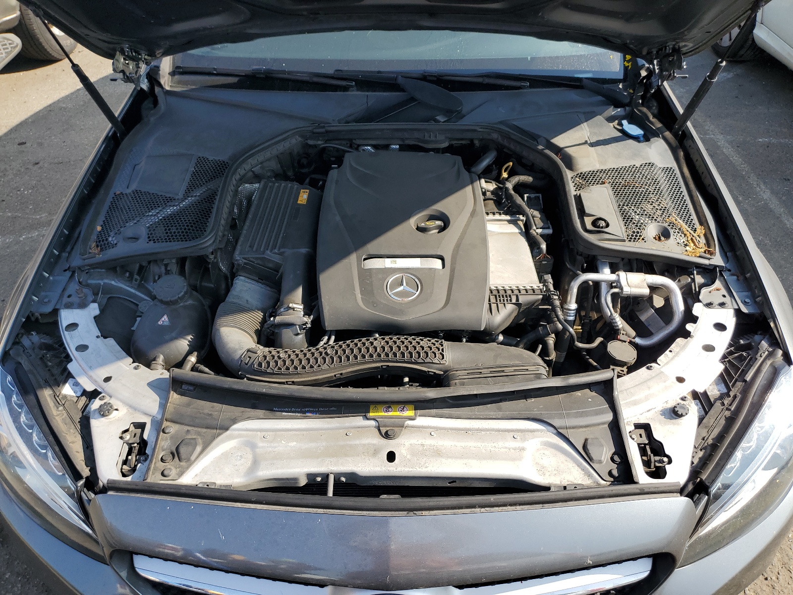 WDDWJ4JB9HF584136 2017 Mercedes-Benz C 300