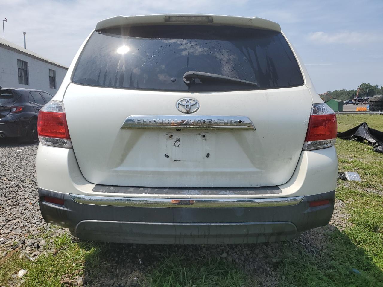 2012 Toyota Highlander Limited VIN: 5TDDK3EH2CS132285 Lot: 64886494