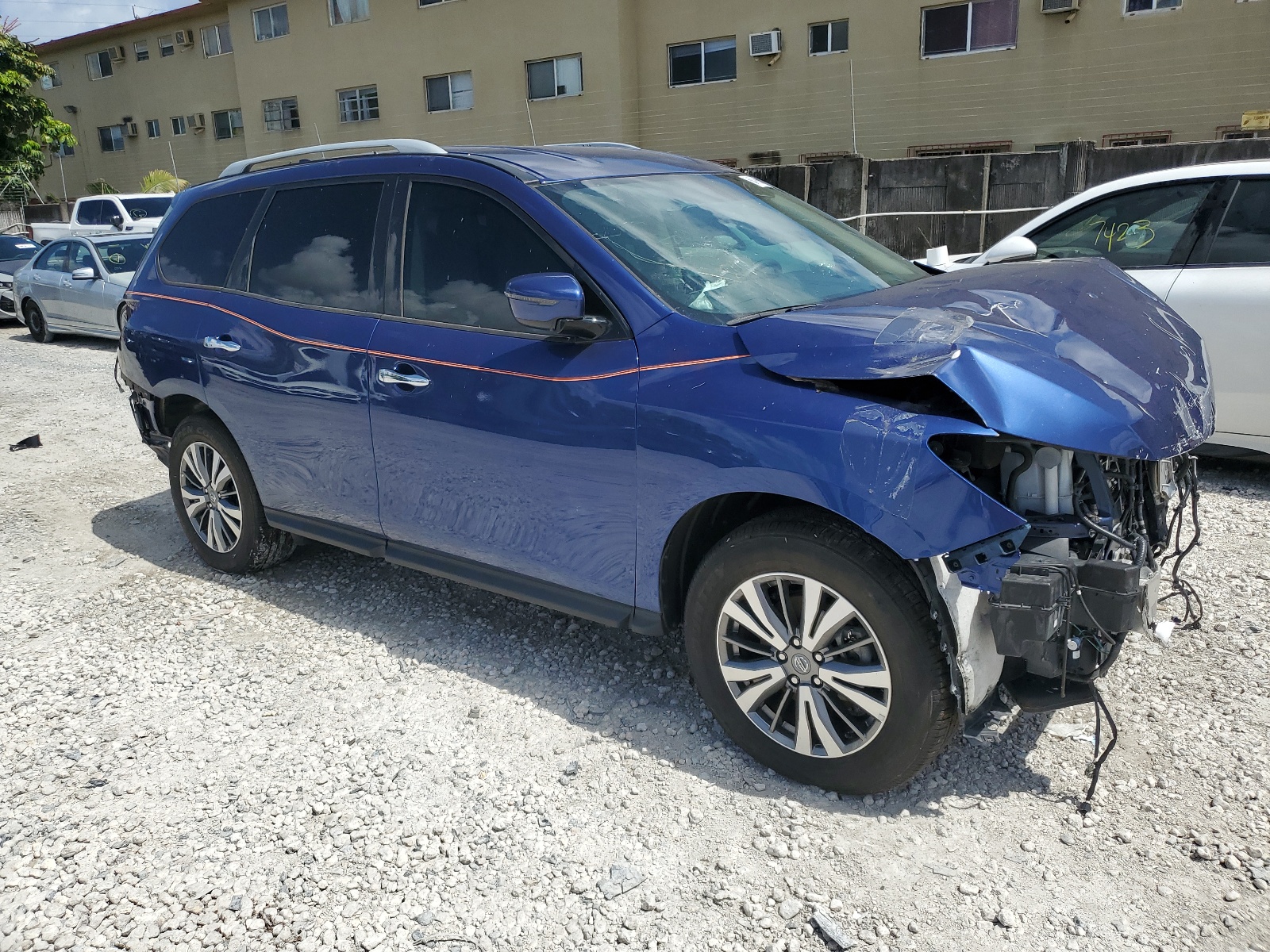 2020 Nissan Pathfinder Sv vin: 5N1DR2BN0LC605484