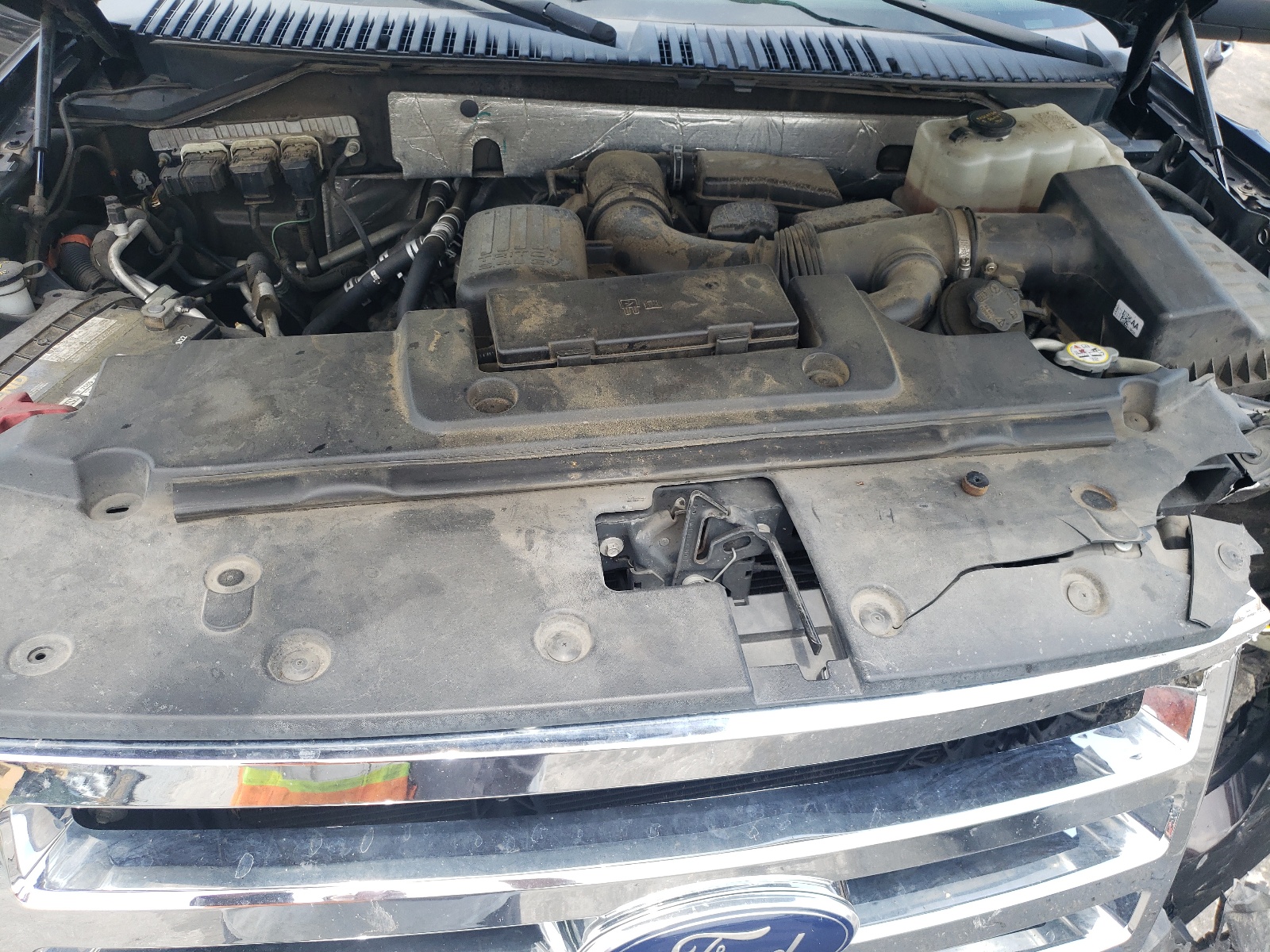 1FMJU1H5XEEF23689 2014 Ford Expedition Xlt