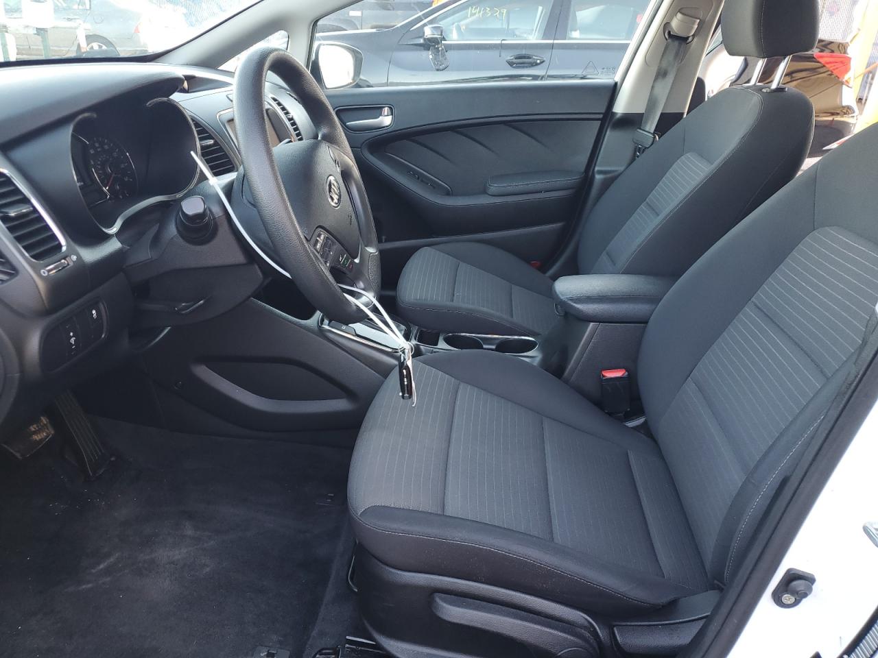 2018 Kia Forte Lx VIN: 3KPFL4A72JE261935 Lot: 63611044