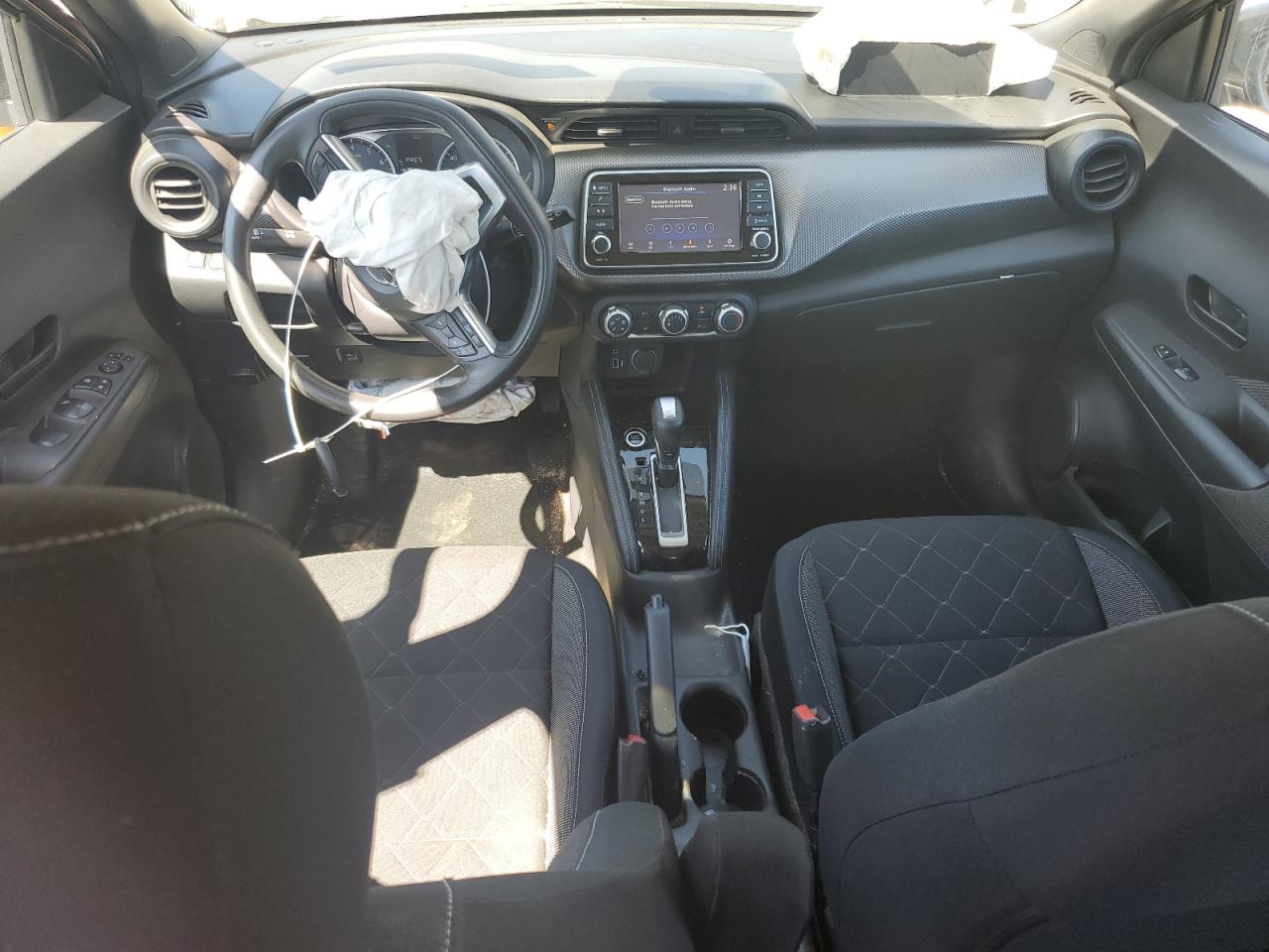 2018 Nissan Kicks S VIN: 3N1CP5CU2JL545015 Lot: 61750014