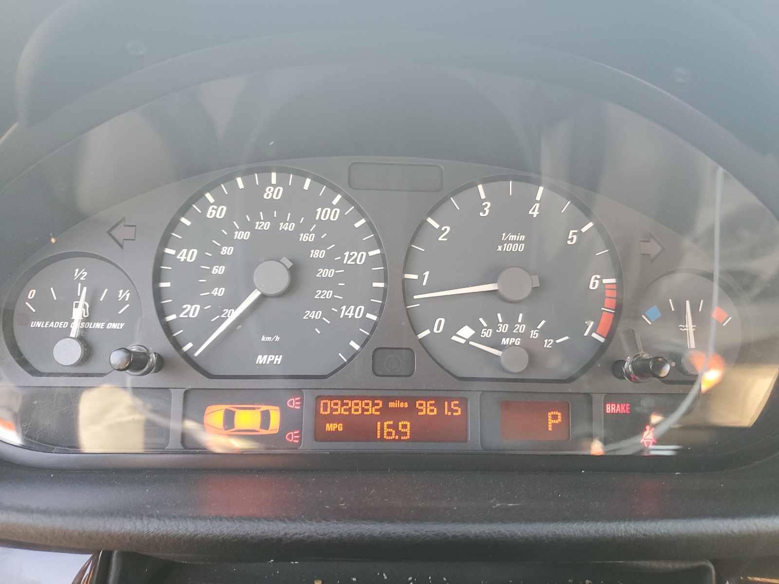 WBABS33472PG85367 2002 BMW 325 Ci