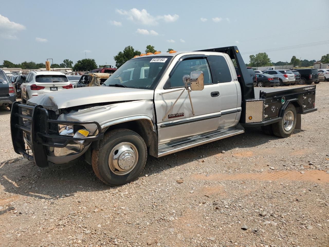 1999 Dodge Ram 3500 VIN: 1B7MC336XXJ633166 Lot: 64230164