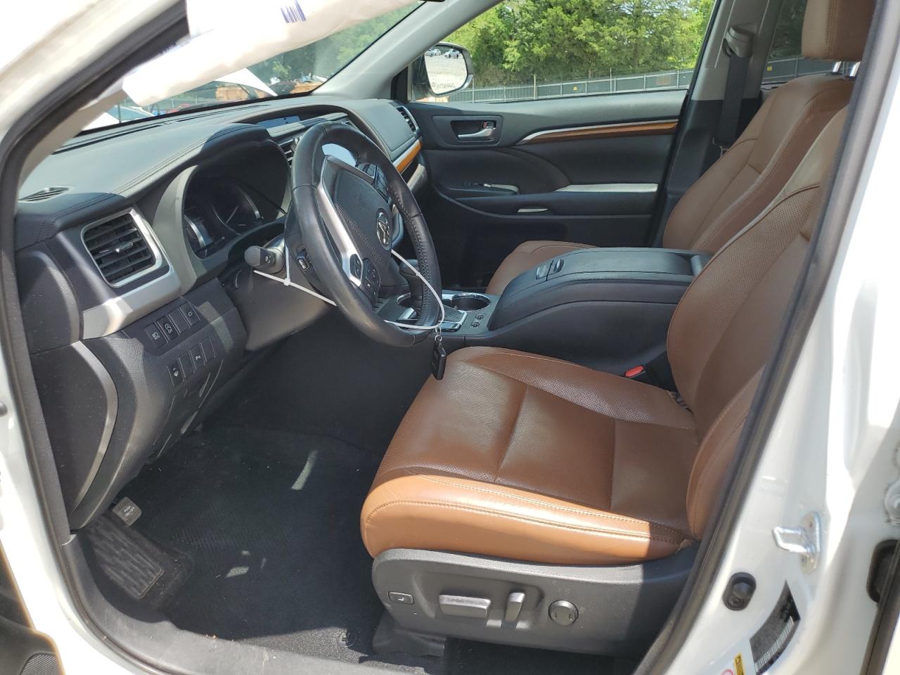 2018 Toyota Highlander Limited VIN: 5TDDZRFH3JS904836 Lot: 64769714