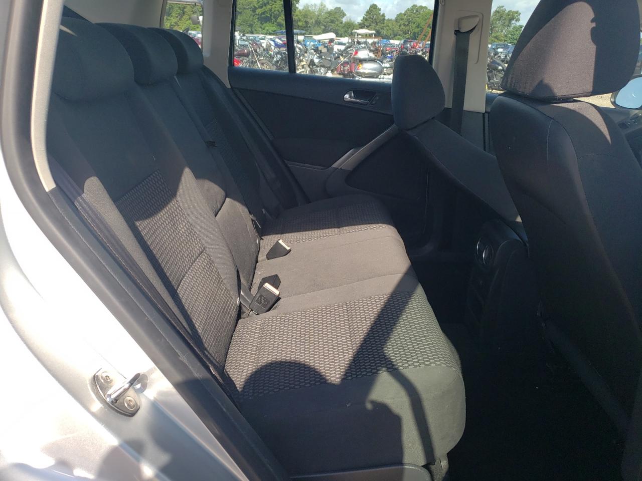 2009 Volkswagen Tiguan S VIN: WVGAV75N99W516656 Lot: 42595285