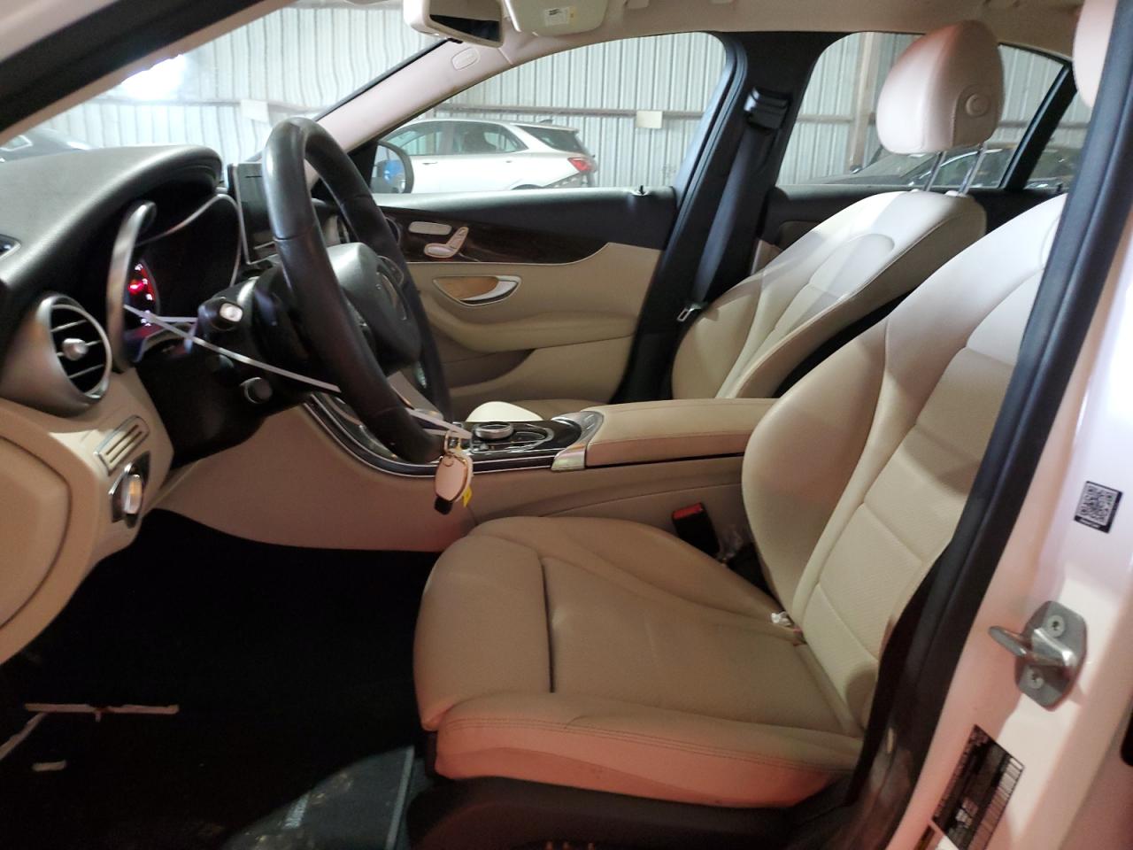 2017 Mercedes-Benz C 300 VIN: 55SWF4JB9HU209605 Lot: 64320234