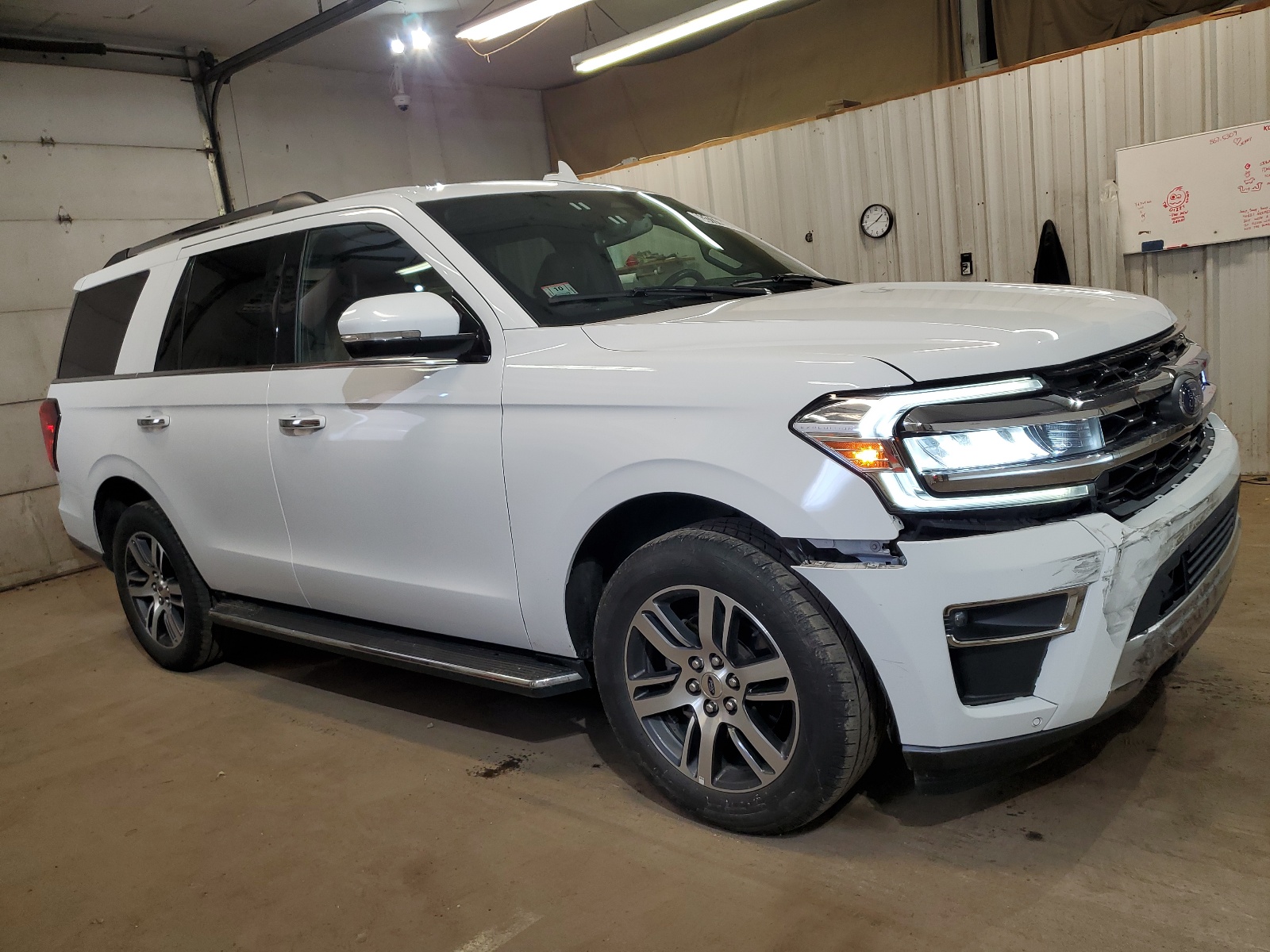 2022 Ford Expedition Limited vin: 1FMJU2AT3NEA41693