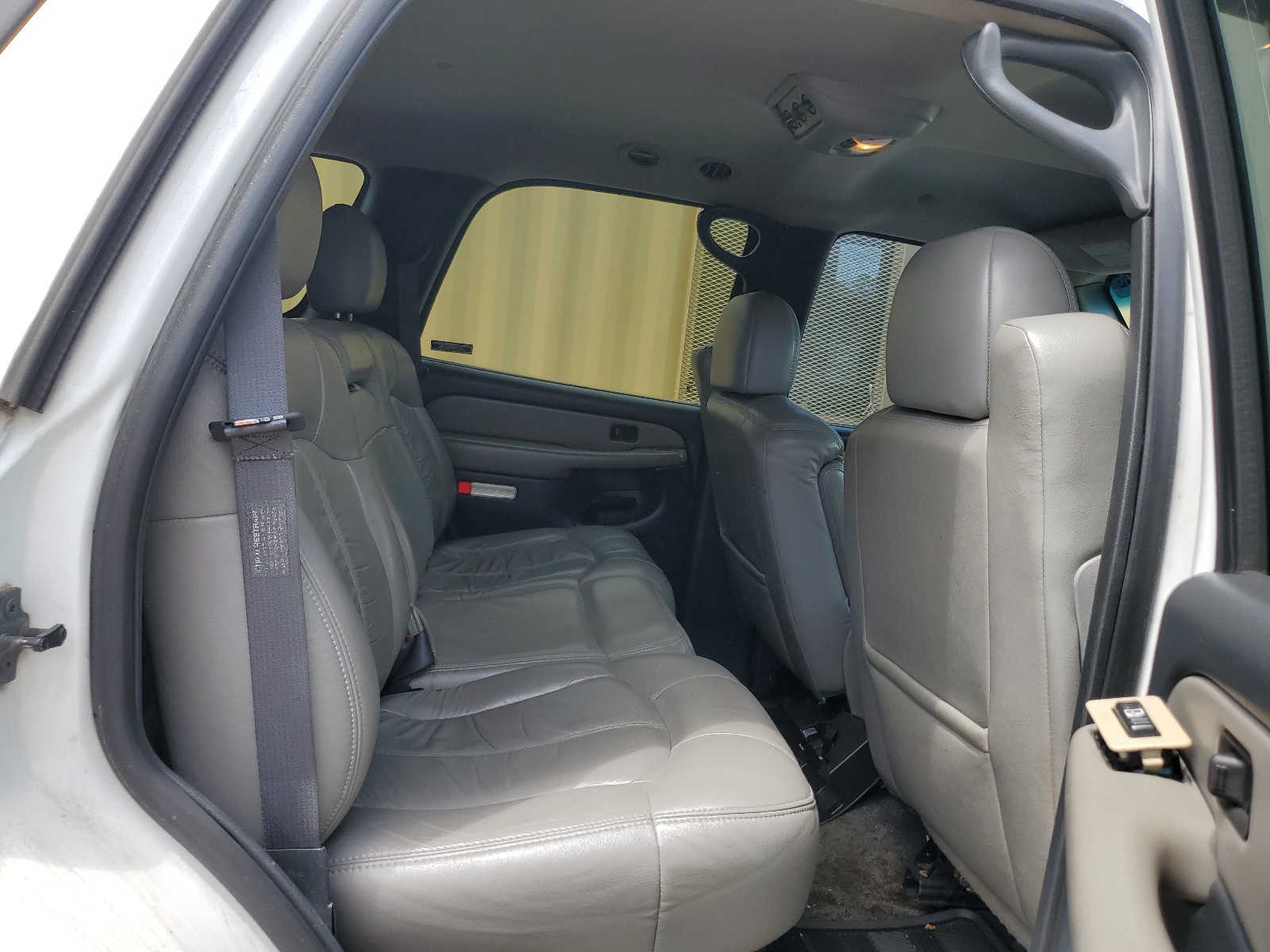 1GNEC13T61R141524 2001 Chevrolet Tahoe C1500