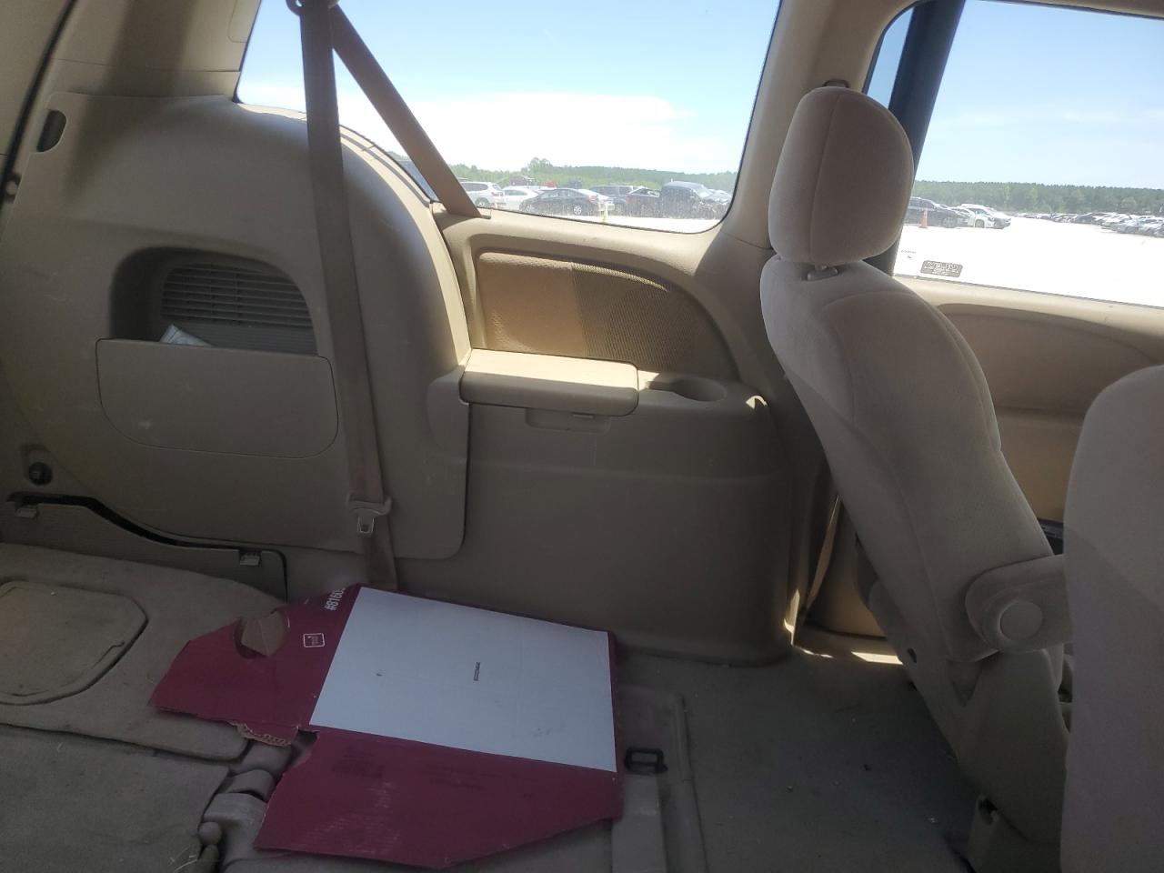 2005 Honda Odyssey Lx VIN: 5FNRL38275B101504 Lot: 62253564