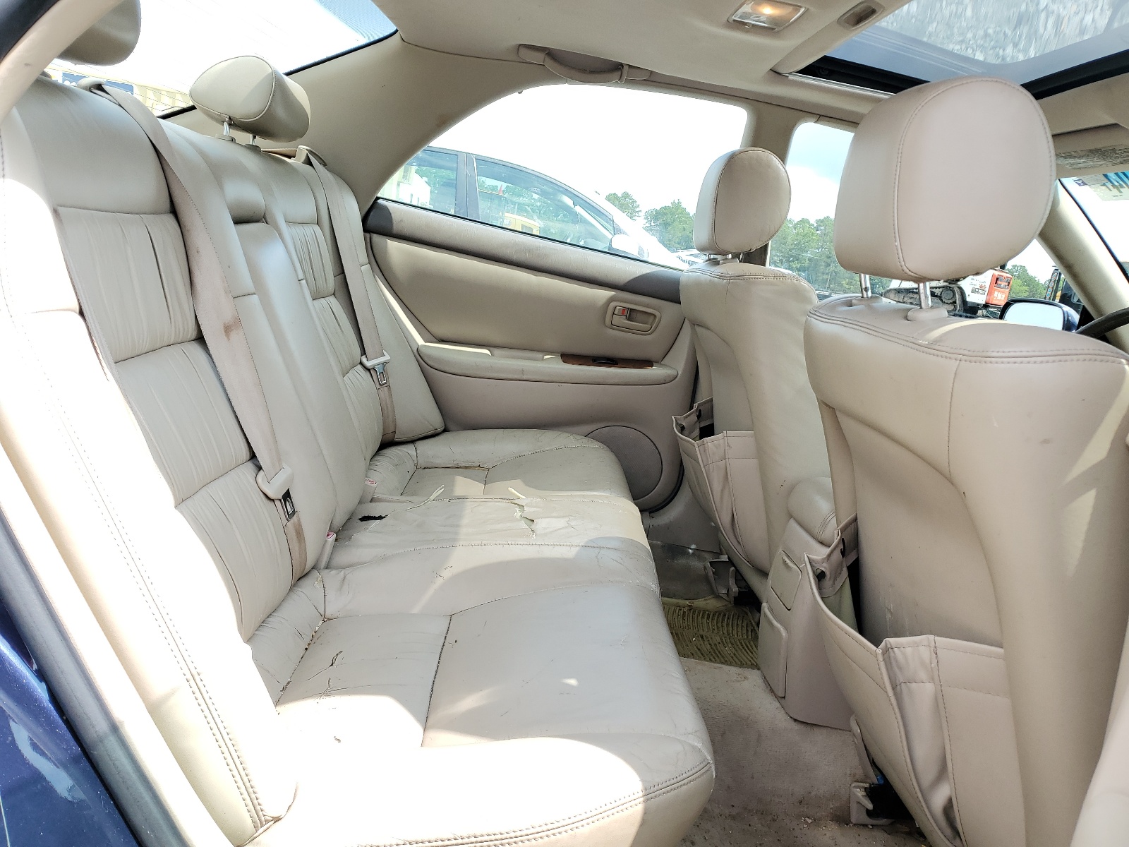 JT8BF22G8V0031922 1997 Lexus Es 300