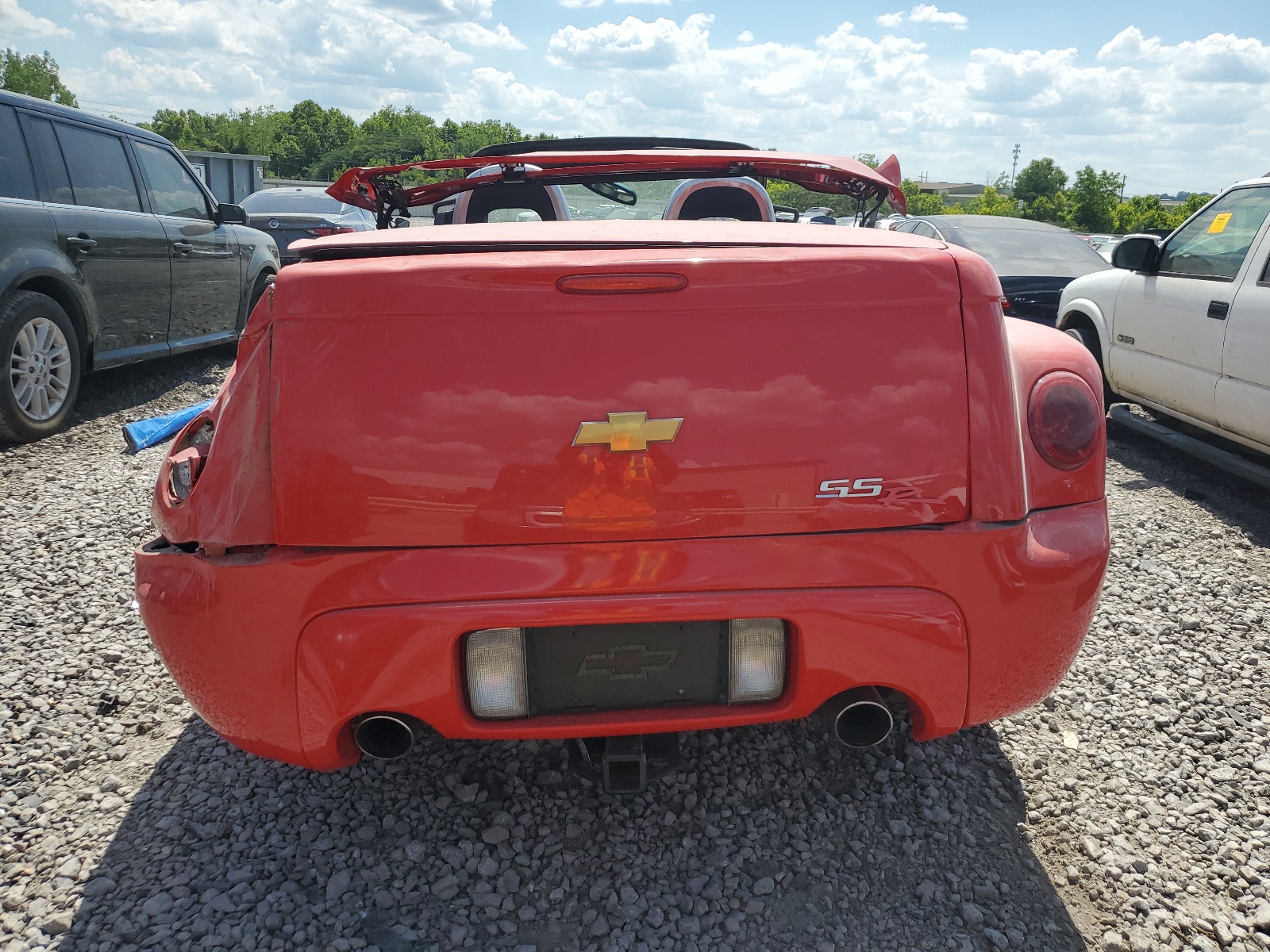 1GCES14P64B107173 2004 Chevrolet Ssr