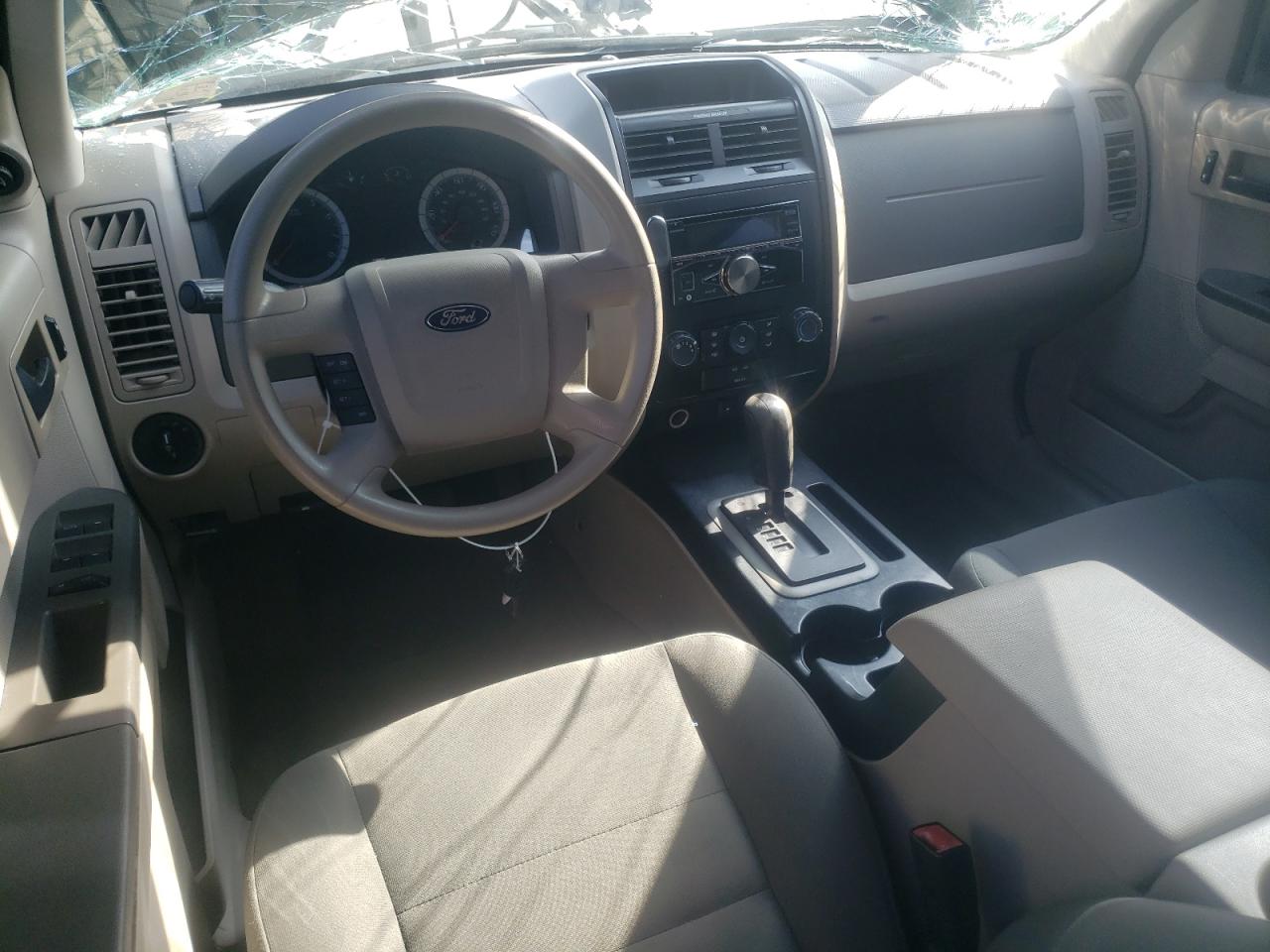 2009 Ford Escape Xls VIN: 1FMCU02799KC30743 Lot: 61852044