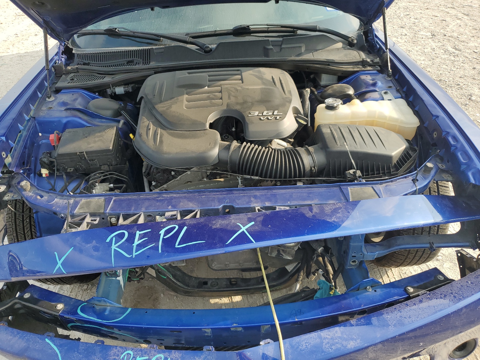 2C3CDZAGXLH210210 2020 Dodge Challenger Sxt