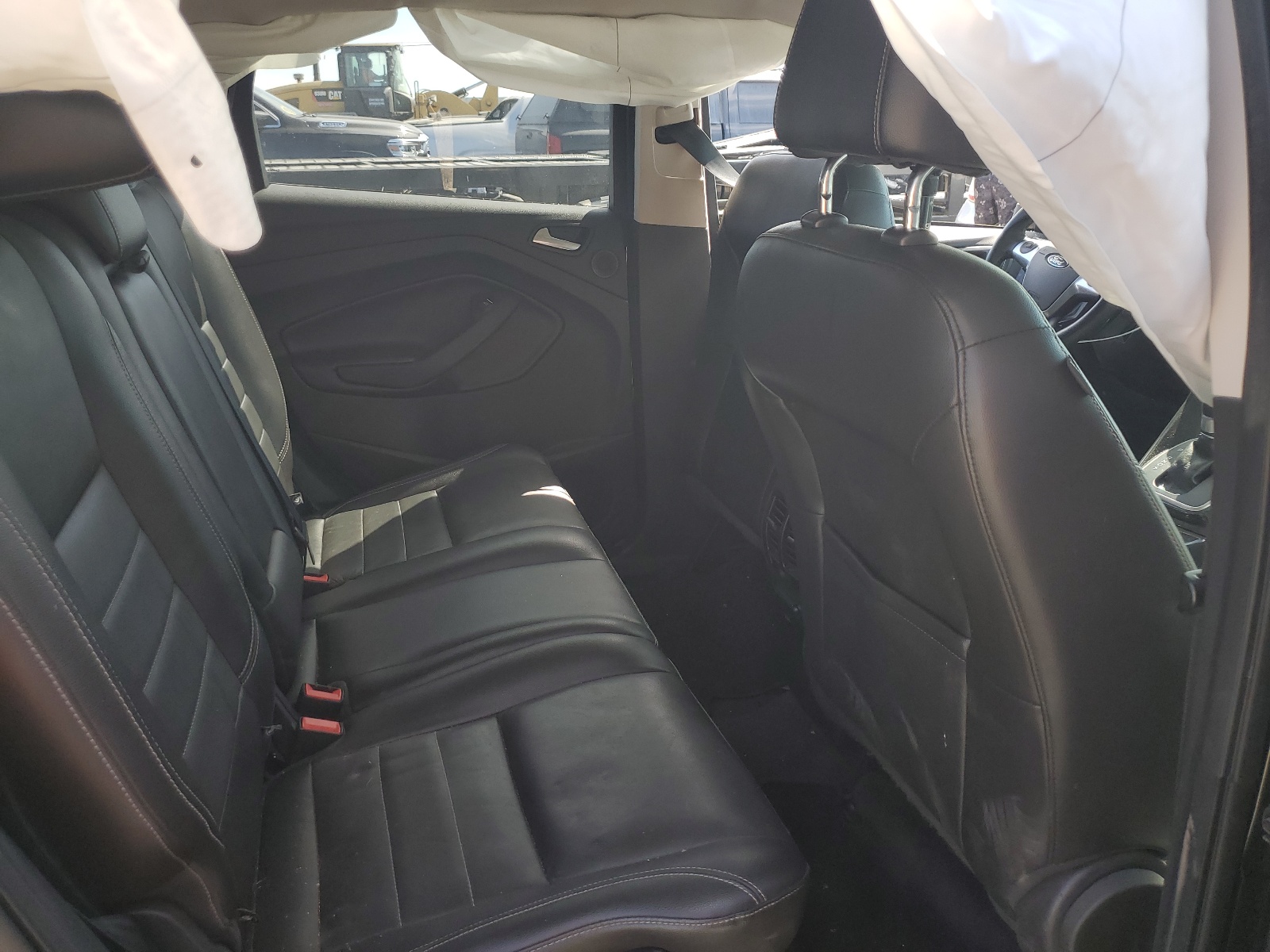 1FMCU0JX8EUA05813 2014 Ford Escape Titanium