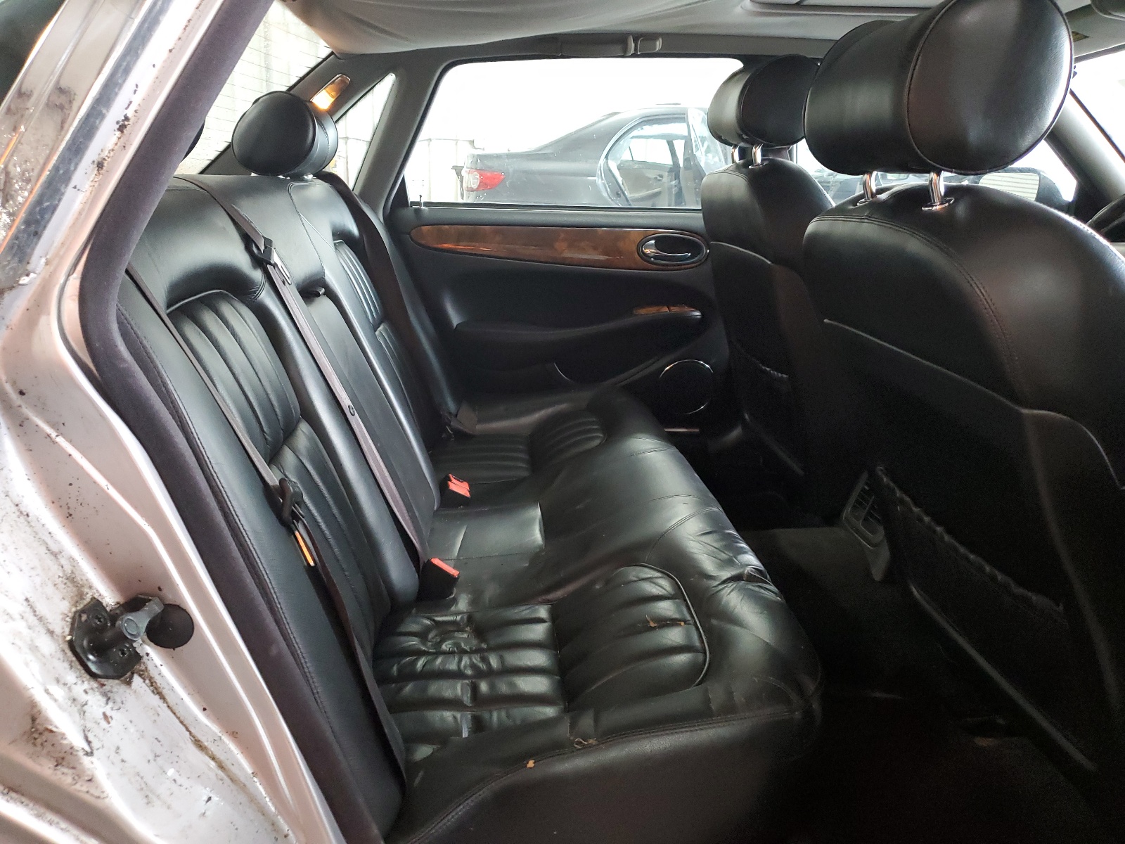 SAJDA14C4YLF14960 2001 Jaguar Xj8